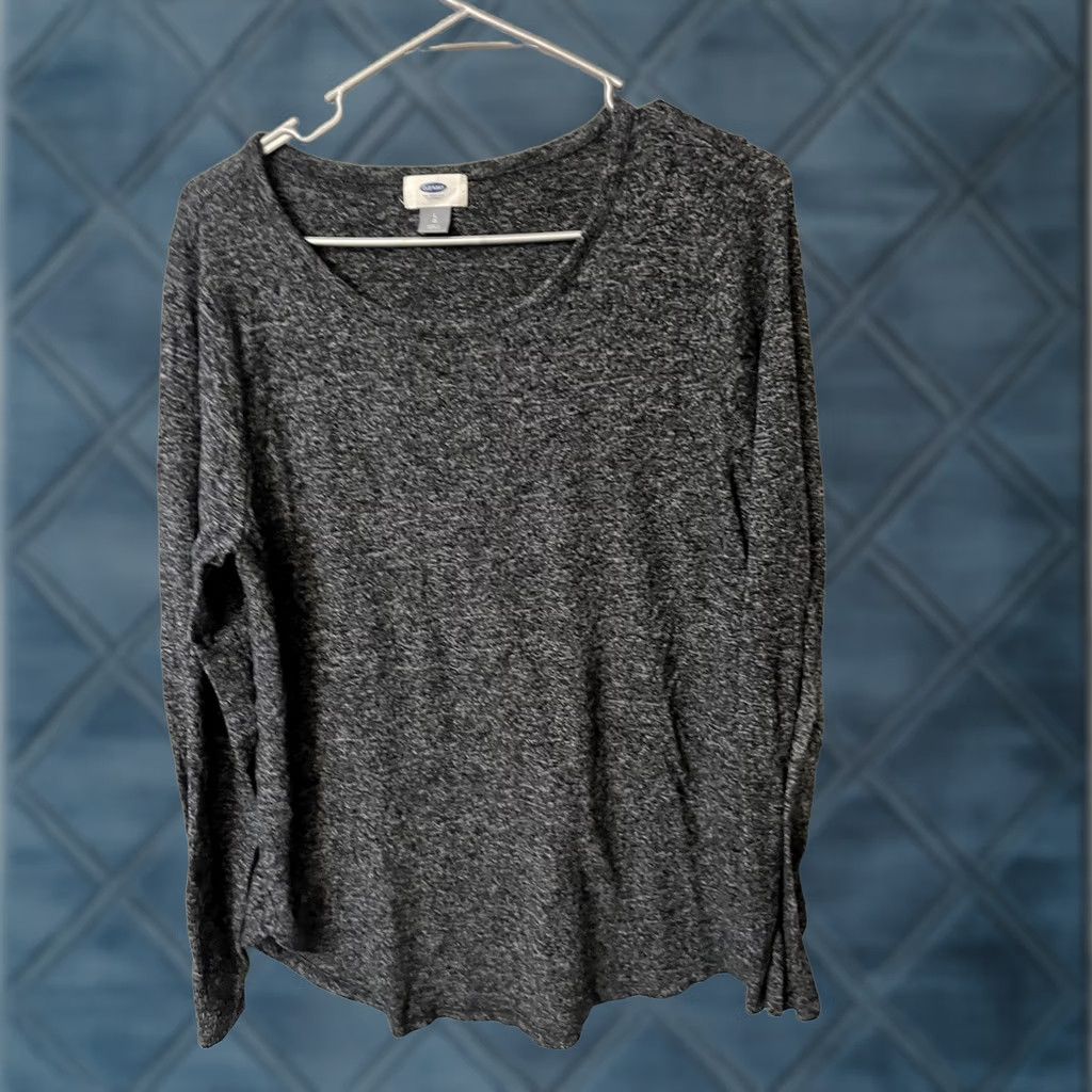 Old Navy Old Navy Top Size Black Women's Rayon Blend Long Sleeve Round Neck Size L / US 10 / IT 46 - 1 Thumbnail