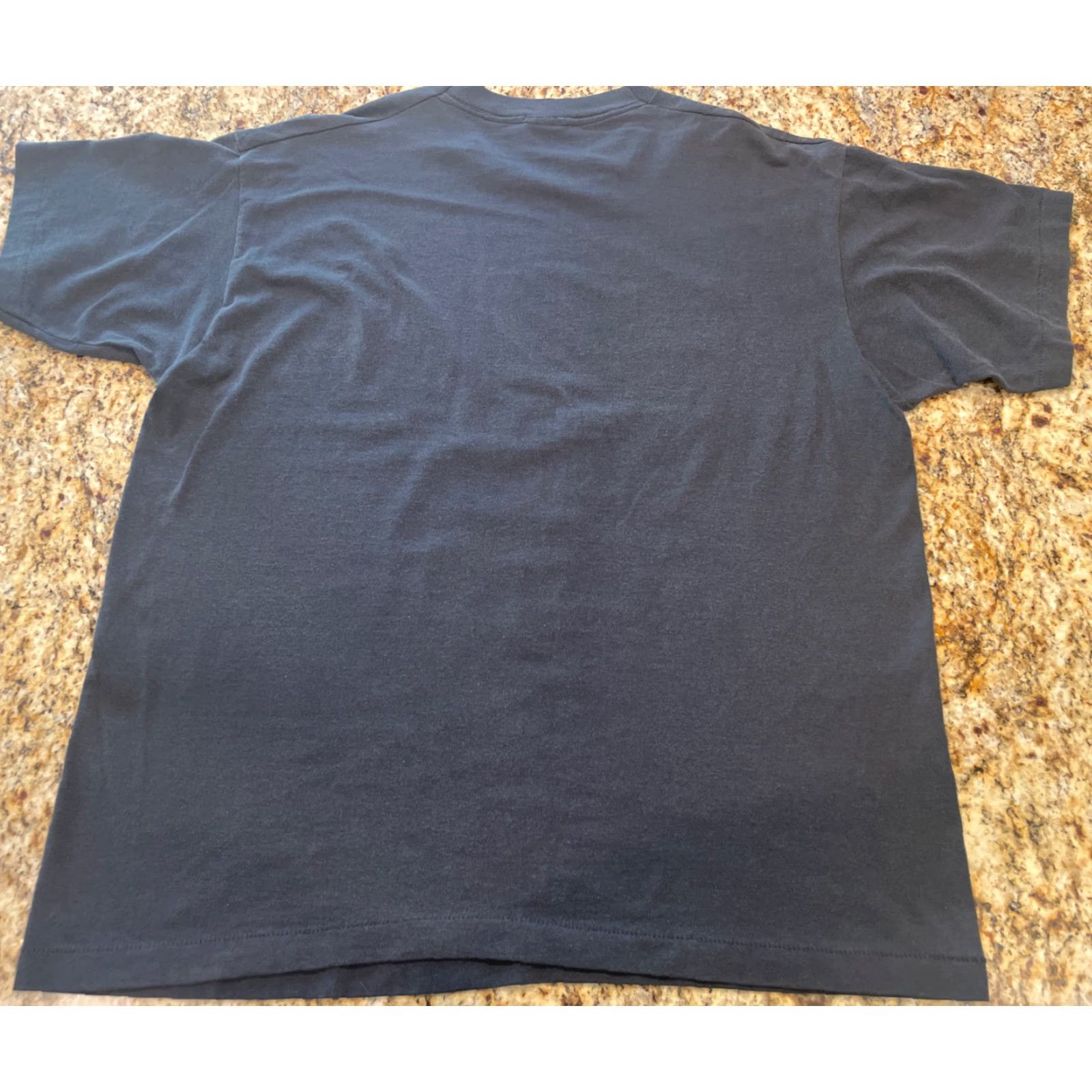 Vintage VINTAGE Black Nashville Music City USA Tee Shirt T-Shirt 2XL Men Screen Stars Best Short Sleeve Crew Neck Size US XXL / EU 58 / 5 - 6 Thumbnail