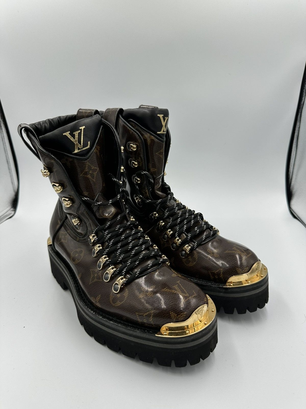 Louis Vuitton Louis Vuitton Rare Boots Size US 5.5 / IT 35.5 - 1 Thumbnail