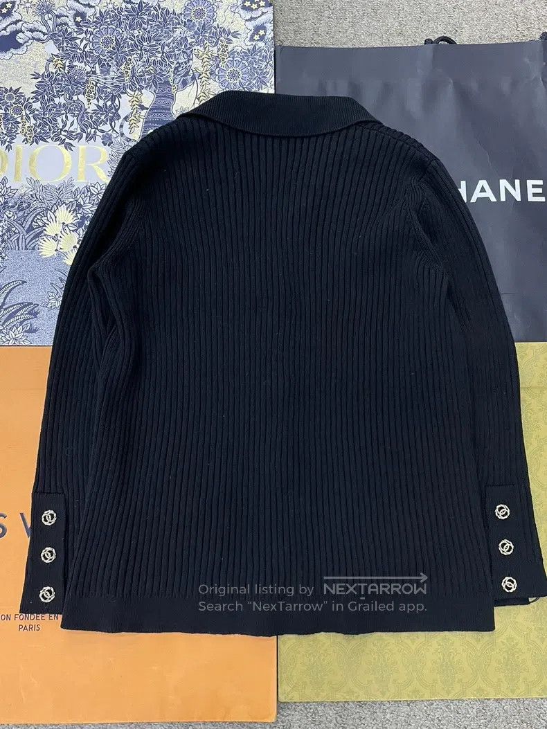 Chanel Chanel Black gold buckle knitted cardigan coat Size S / US 4 / IT 40 - 3 Thumbnail