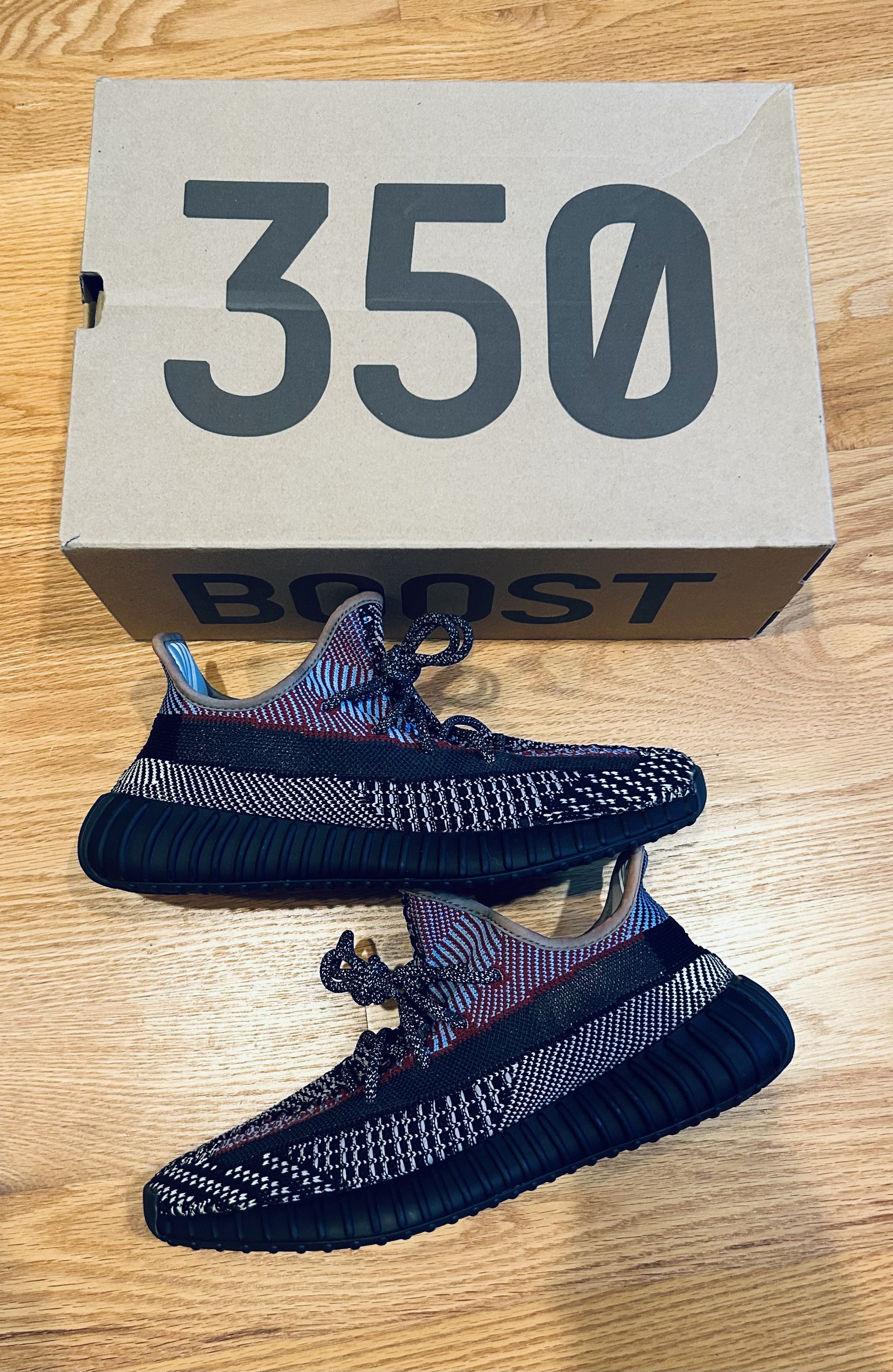 Yeezy Yeezy 350 Yecheil Size US 9 / EU 42 - 1 Thumbnail