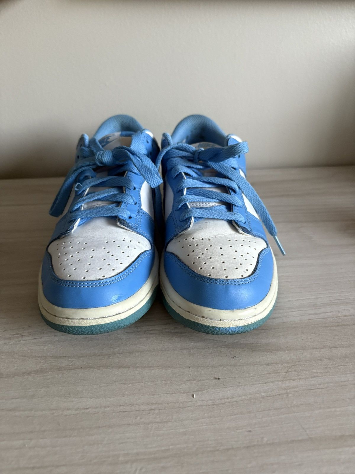 Nike Nike Dunk Low UNC Size US 5.5 / EU 38 - 2 Thumbnail