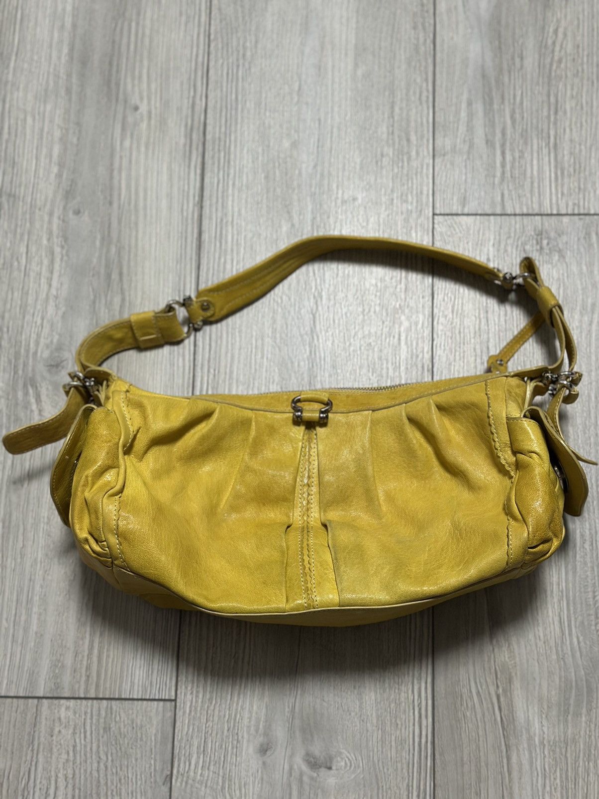 Hugo Boss Hugo Boss Calf Skin Leather Bag Shoulder Handle Slouch Size ONE SIZE - 1 Thumbnail