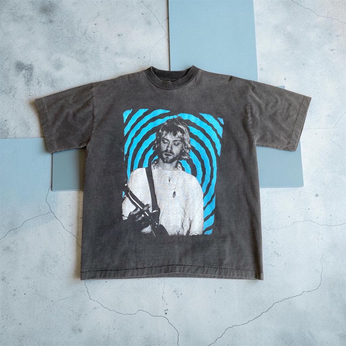 Resurreccion  Cobain Tシャツ Lサイズ Band Tees × Nirvana Vintage Kurt Cobain T Shirt Resurreccion 90