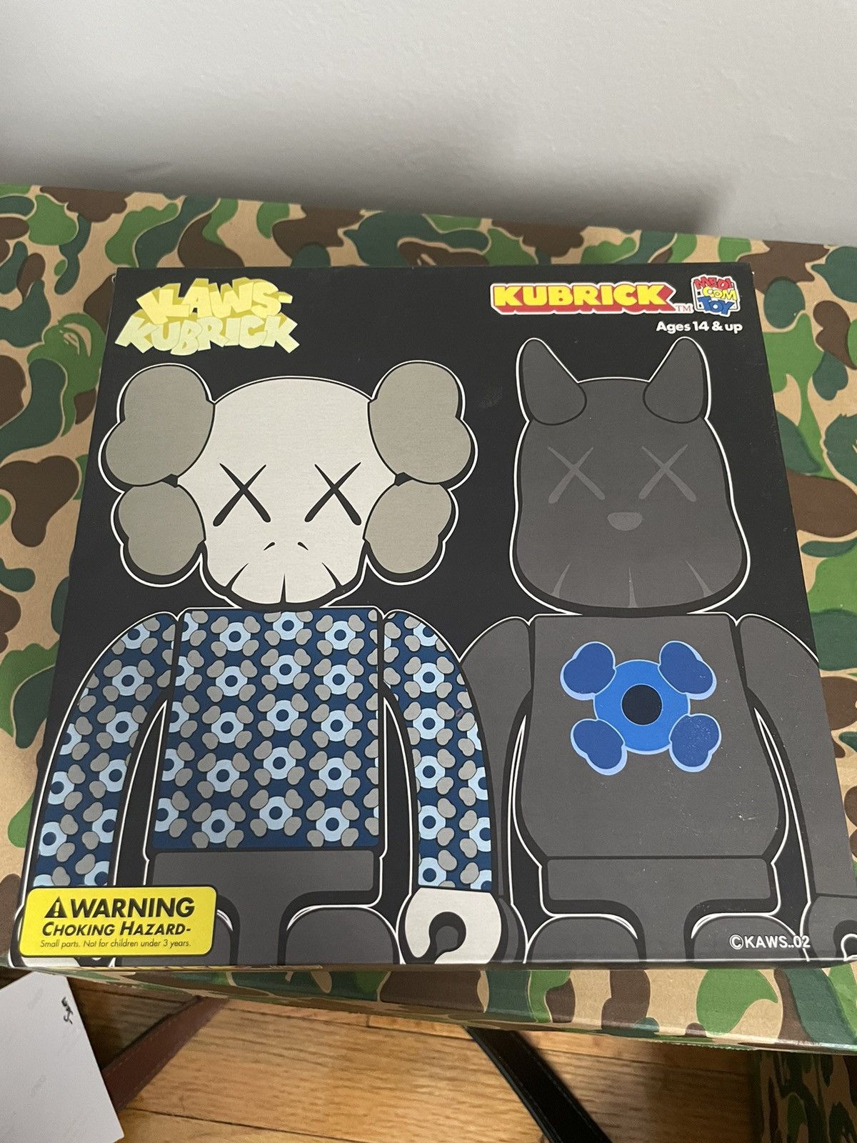 image of Kaws Kubrick Medicom Bus Stop Play Set Series 2 2002 in Black, Men's