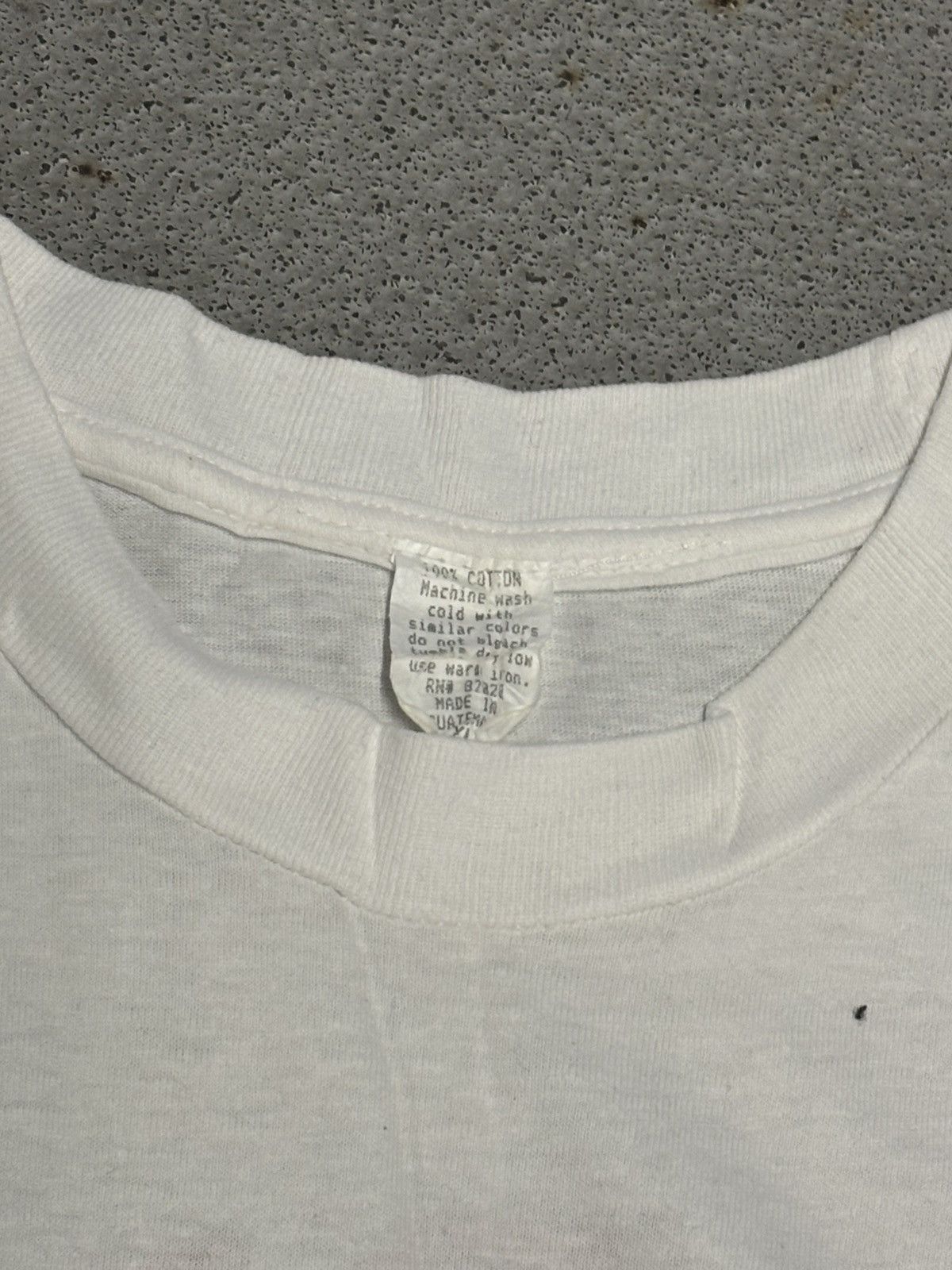 Vintage Vintage McLenin’s The Party Is Over Russia T Shirt 90s Size US XL / EU 56 / 4 - 5 Thumbnail