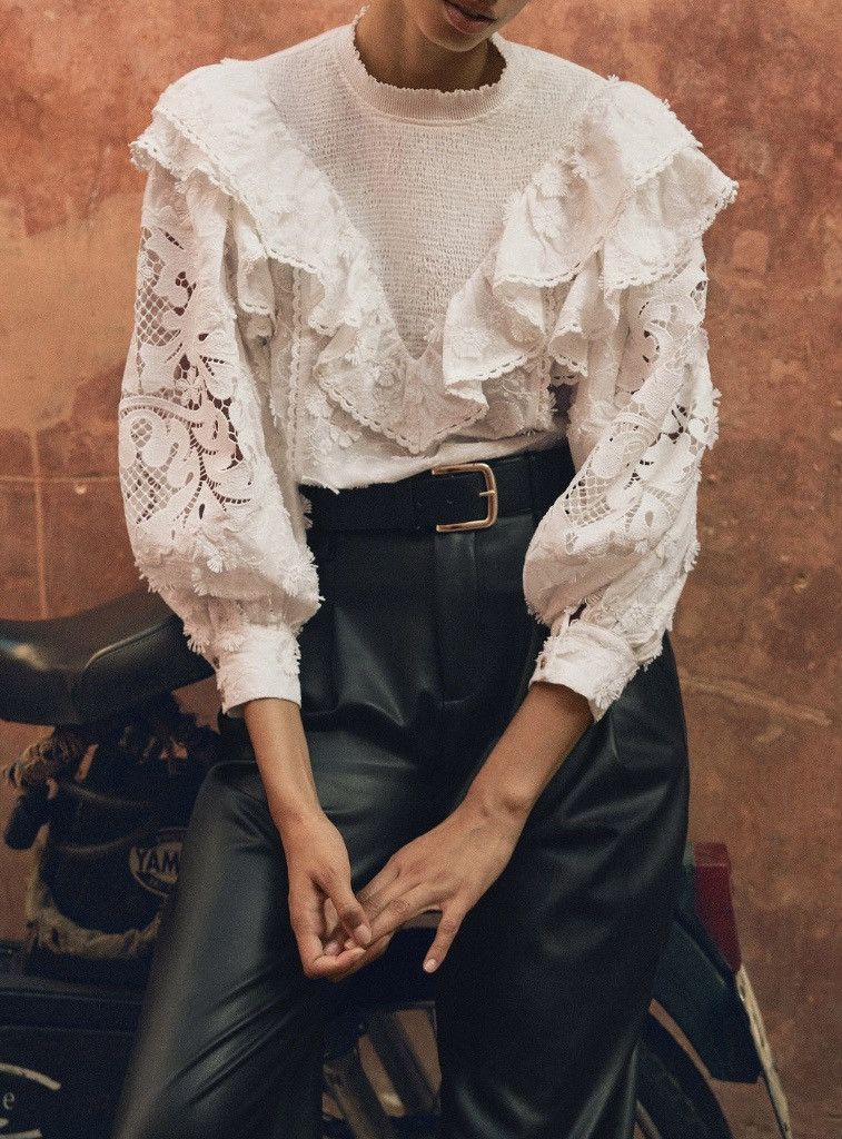 Anthropologie Anthropologie Faux Leather Tapered Pleated Pants, Size 2 Size 26" / US 2 / IT 38 - 7 Thumbnail