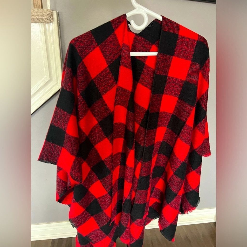 Old Navy Old Navy Plaid red black shawl poncho Size ONE SIZE - 1 Thumbnail