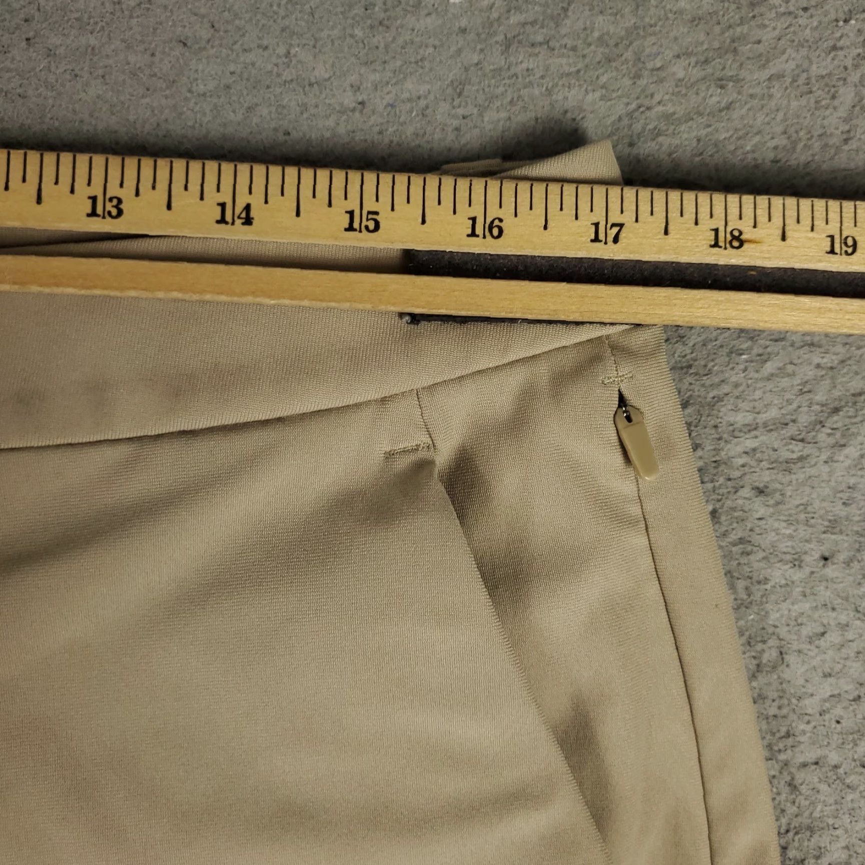 Lululemon Lululemon Pants Mens 34x28 Beige Slash Pockets Chino Trousers Commission ABC Size US 34 / EU 50 - 6 Thumbnail