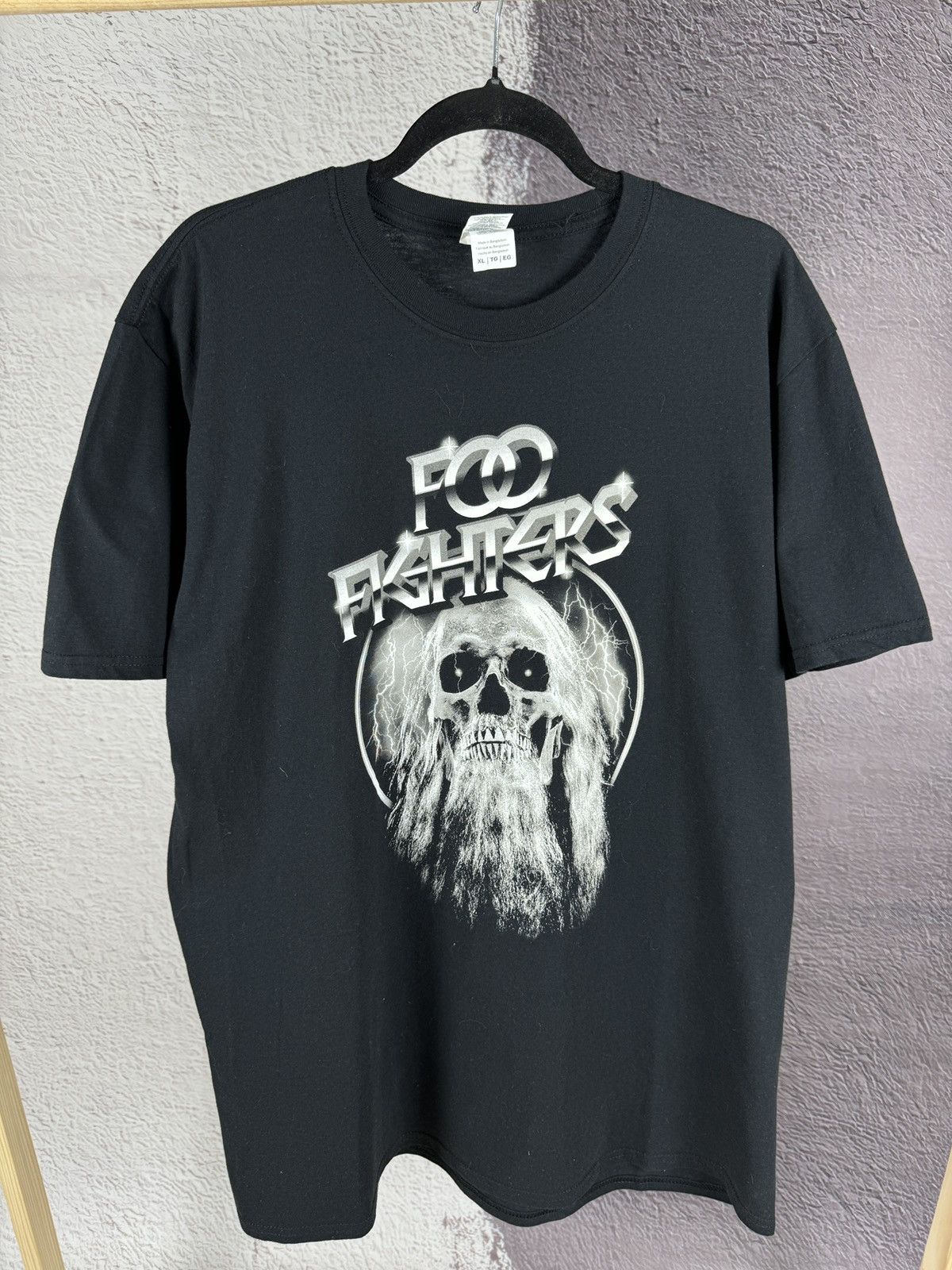Band Tees Gildan Foo Fighters 2010s band tee shirt vintage Size US XL / EU 56 / 4 - 2 Thumbnail