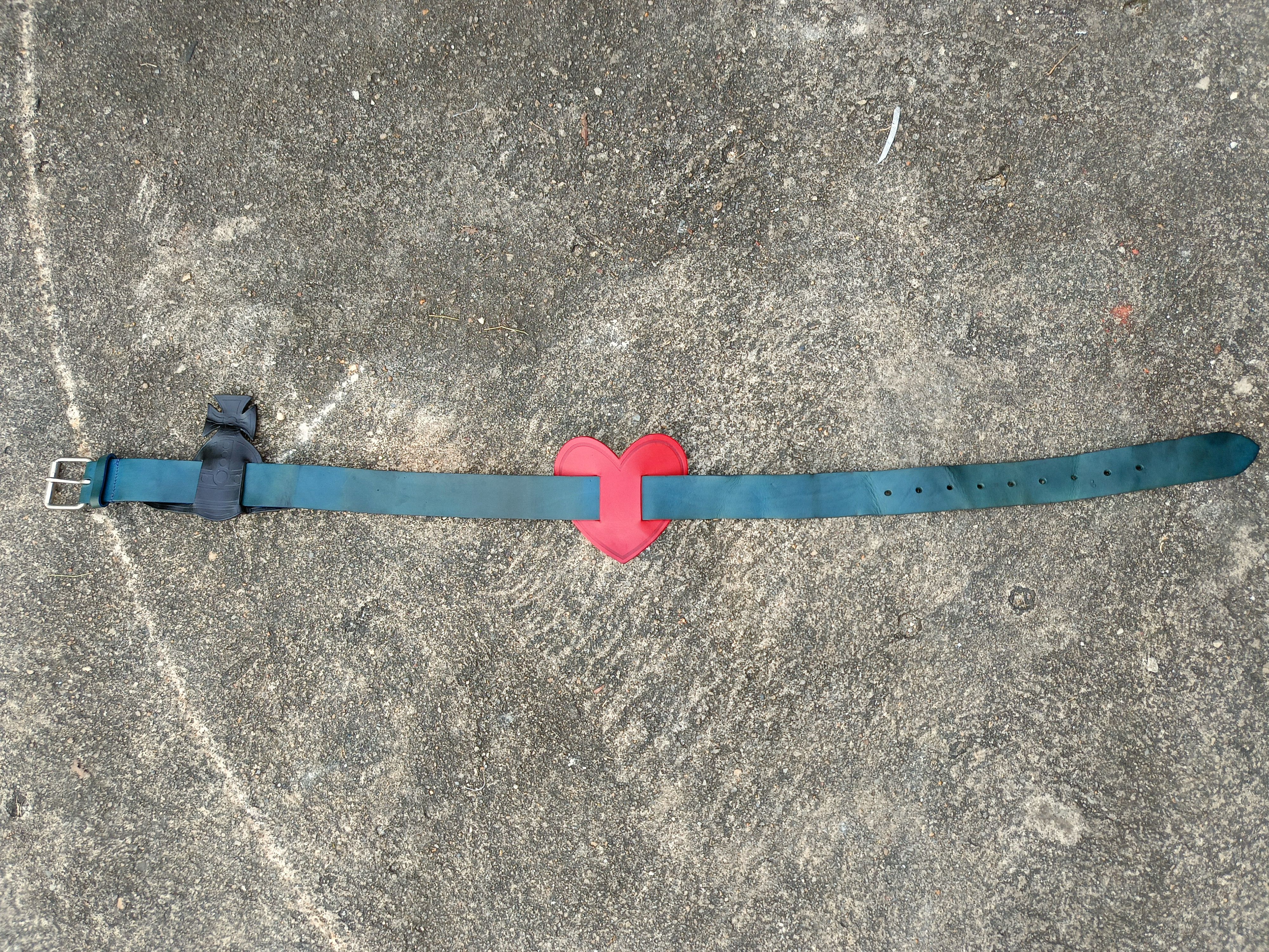 Vivienne Westwood VIVIENNE WESTWOOD HEARTS&ORB BIG PATCHES LEATHER BELT Size 32 - 14 Thumbnail