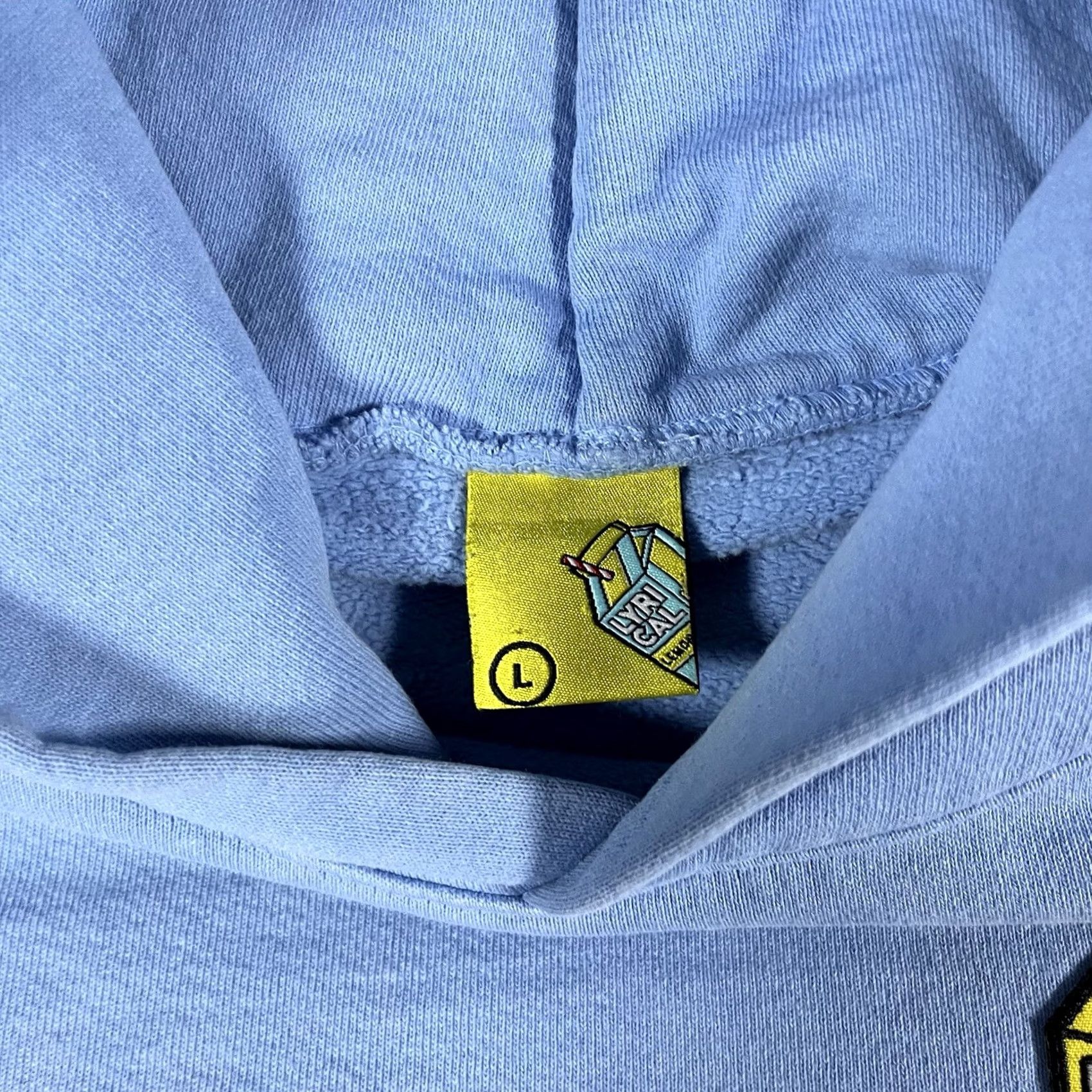 Vintage Lyrical Lemonade Hoodie Mens L Blue Sweatshirt Embroidered Logo Music Fest Hooded Pullover VINTAGE? Size US L / EU 52-54 / 3 - 6 Thumbnail