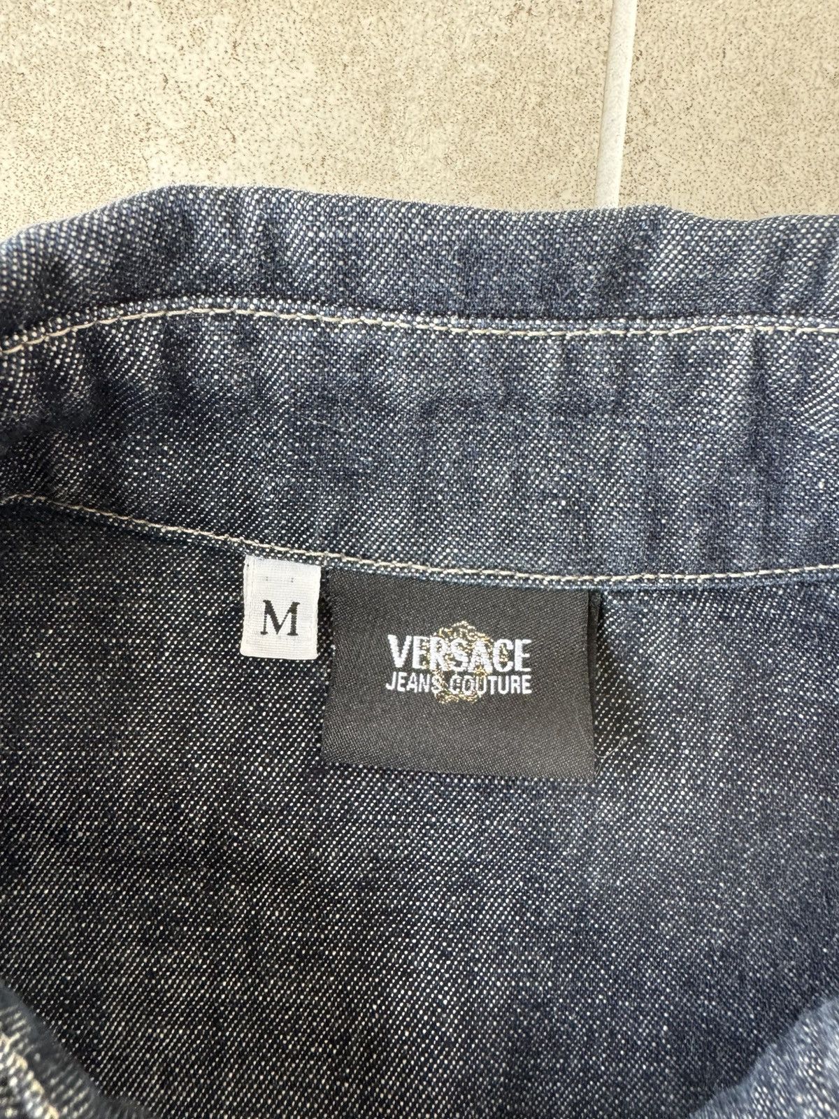 Versace vintage Versace Jeans Couture denim shirt Size M / US 6-8 / IT 42-44 - 4 Thumbnail