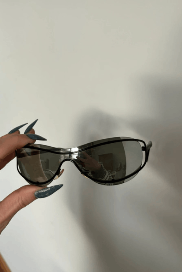 Chanel × Vintage CHANEL Sunglasses 4028 Rimless Rhinestone 4017 Vintage Size ONE SIZE - 1 Thumbnail
