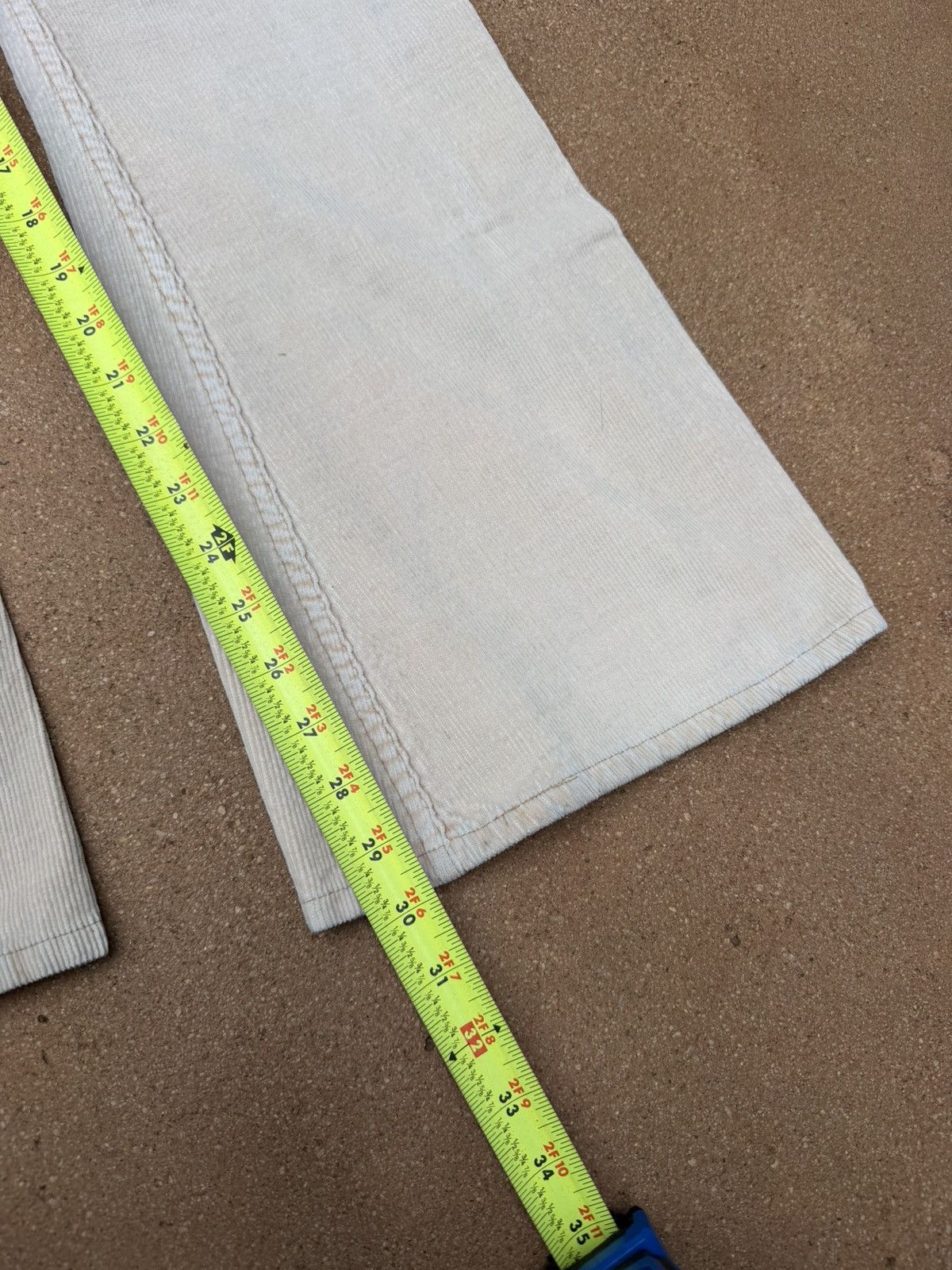 Levi's Vtg 70’s Levi’s 784 Bellbottom Flare Corduroy Pants 30x30 Size US 30 / EU 46 - 10 Thumbnail
