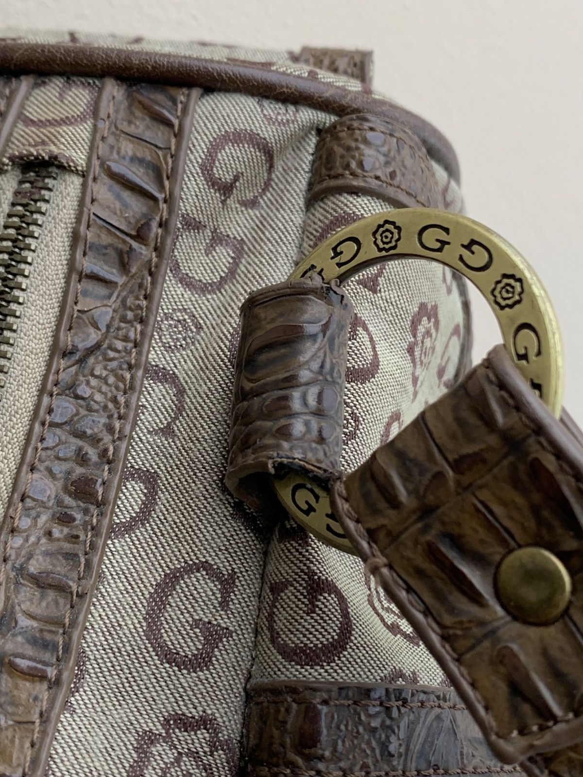 Guess Vintage Guess Monogram Beige Faux Python Leather Handbag Size ONE SIZE - 10 Thumbnail