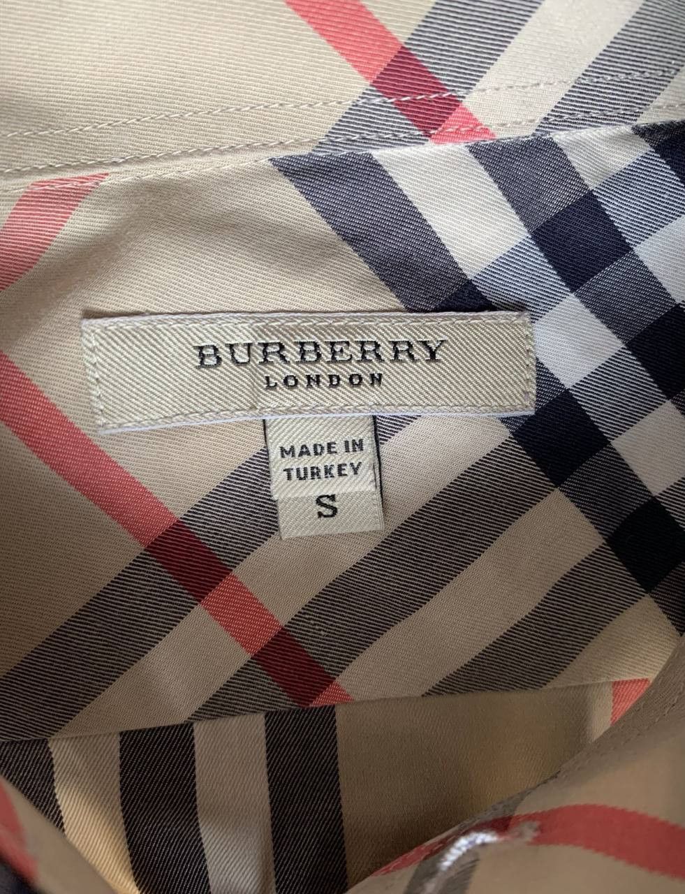 Burberry Burberry shirt Size US S / EU 44-46 / 1 - 5 Thumbnail