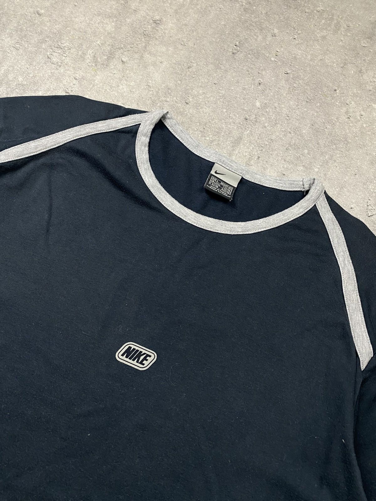 Japanese Brand × Nike × Vintage T-shirt Nike central swoosh 90’ vintage rare item streetwear Size US L / EU 52-54 / 3 - 4 Thumbnail