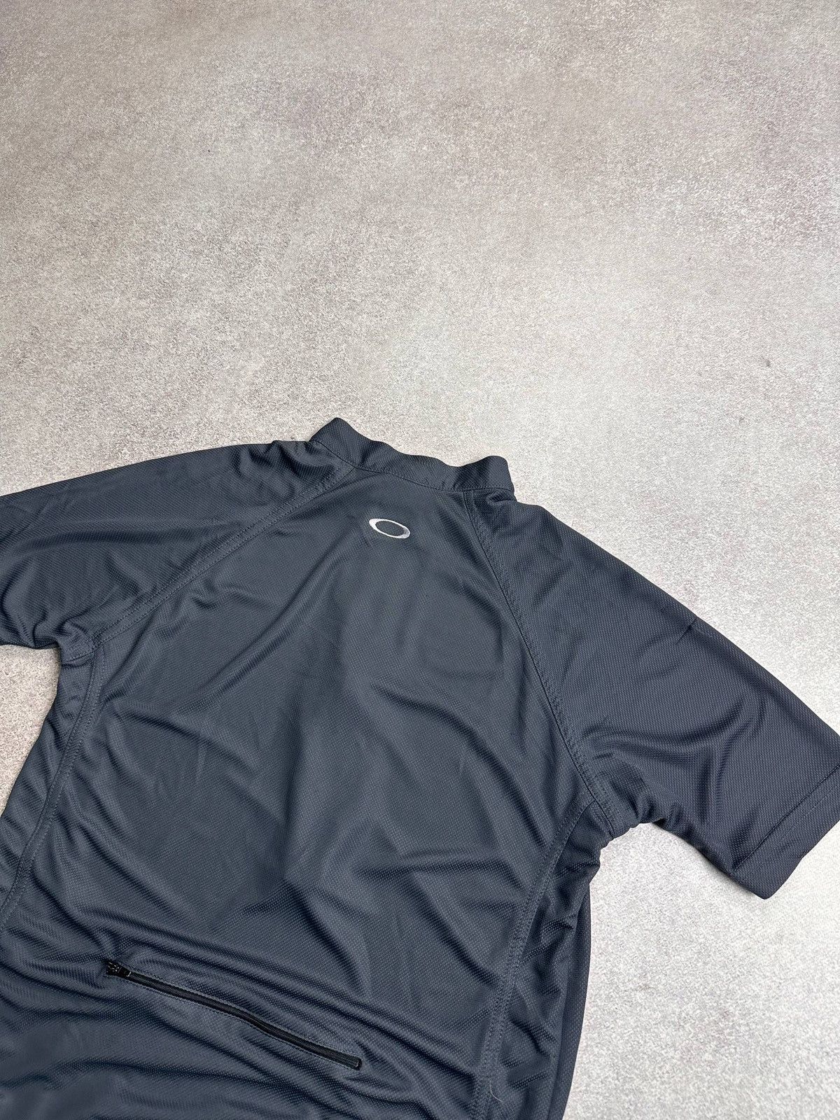 Oakley Vintage Oakley Software Cycling Jerseey M Size US M / EU 48-50 / 2 - 2 Thumbnail