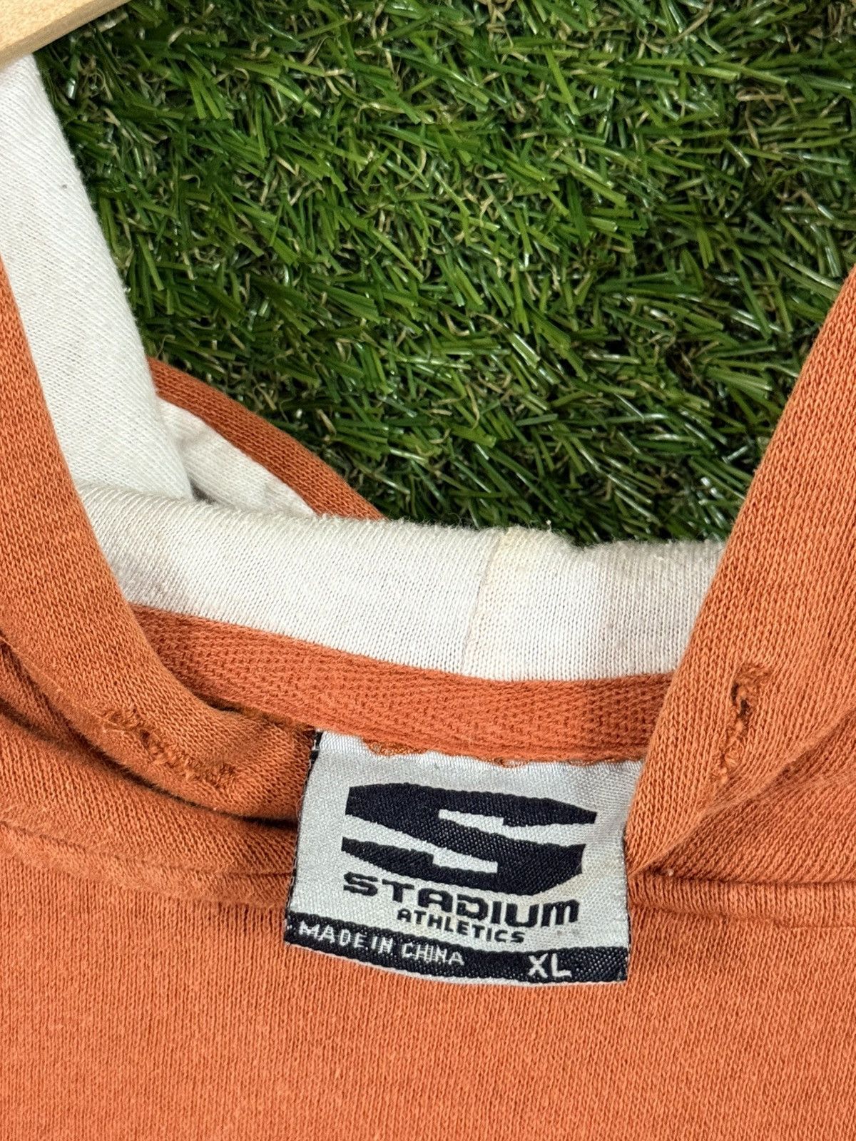 Vintage Vintage University Texas Distressed Longhorn Hoodie Y2K UT Size US XL / EU 56 / 4 - 4 Thumbnail