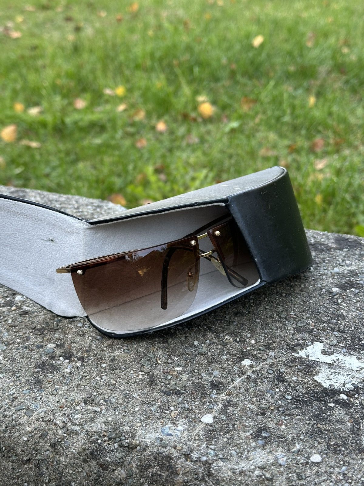 Gucci Vintage Gucci Sunglasses GG2652/S Gold with case Size ONE SIZE - 16 Thumbnail