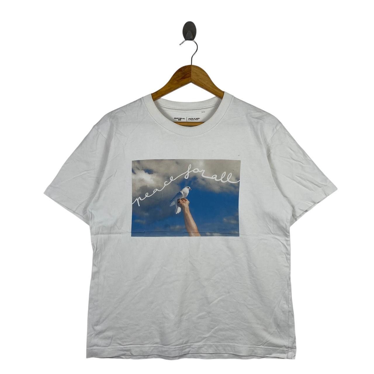 Uniqlo UNIQLO x CRISTINA DE MIDDEL Magnum Photos Tee Shirt Top Size M / US 6-8 / IT 42-44 - 1 Thumbnail