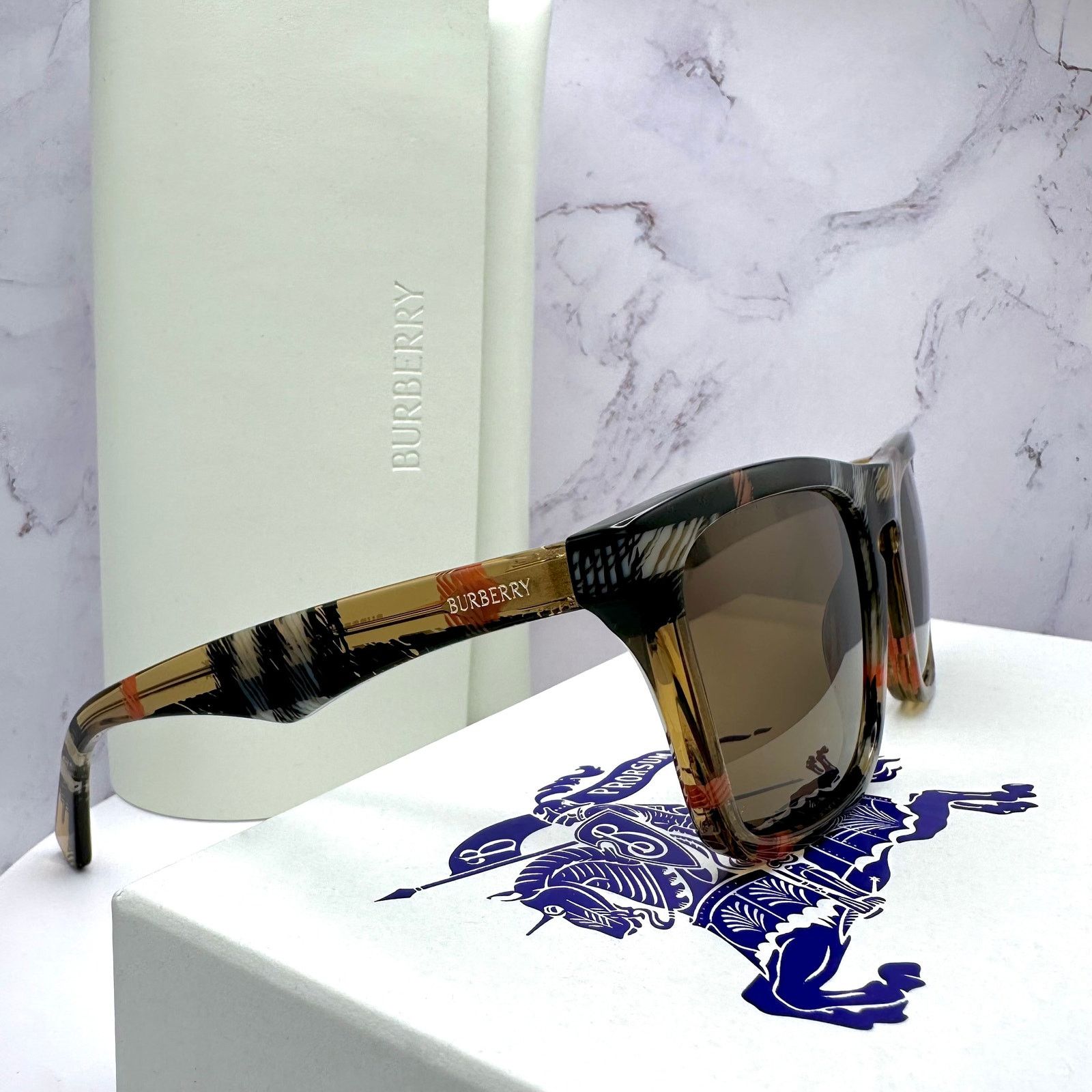Burberry Burberry New Sunglasses Brown Black Square Classic Check Size ONE SIZE - 18 Thumbnail