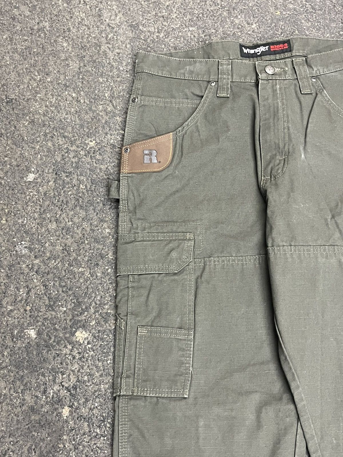 Carhartt × Vintage Carhartt style earth tone green cargo workwear pants Size US 32 / EU 48 - 4 Thumbnail