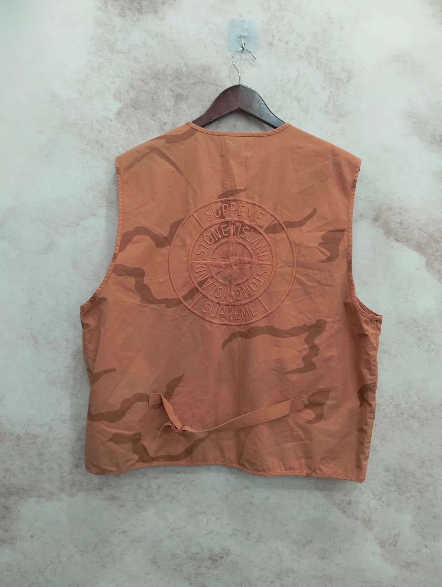 Stone Island STONE ISLAND SS19 Solid V-neck Multi-Pocket Vest L Size US L / EU 52-54 / 3 - 2 Thumbnail
