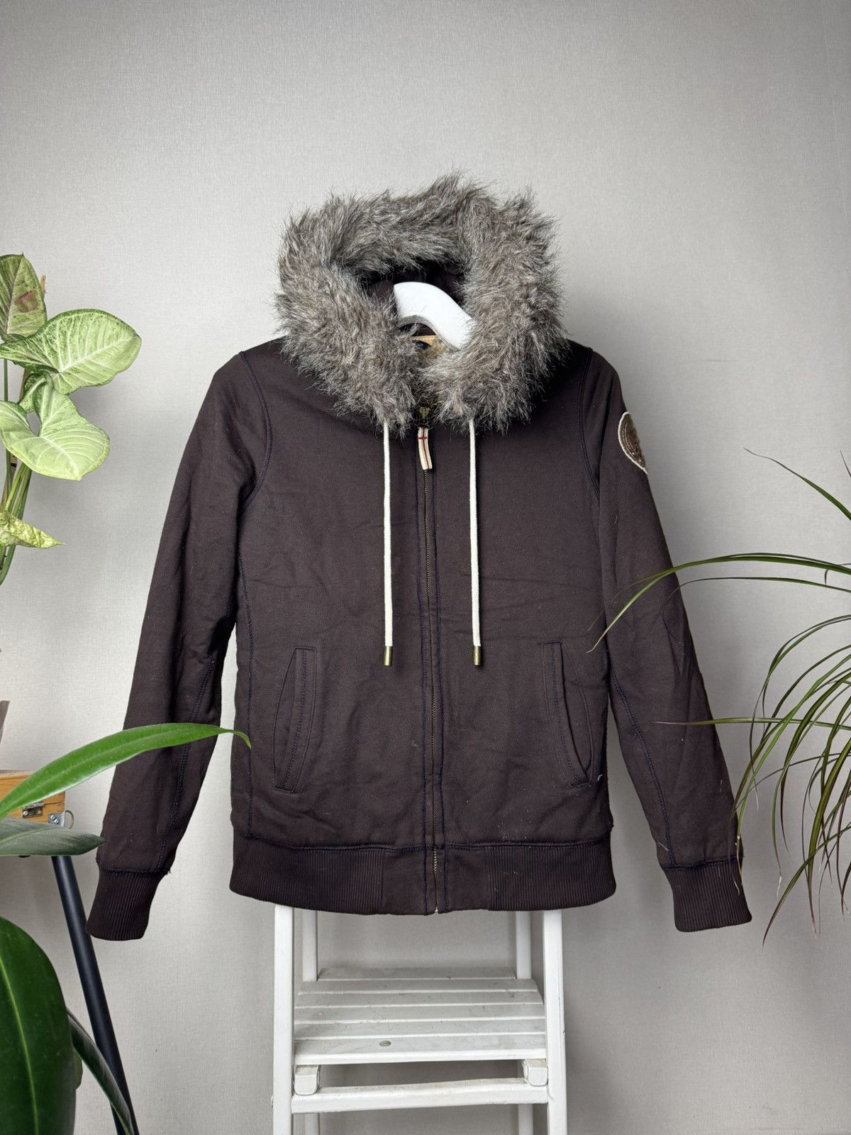 GOAFUR1.jpg?v=1720891680&width