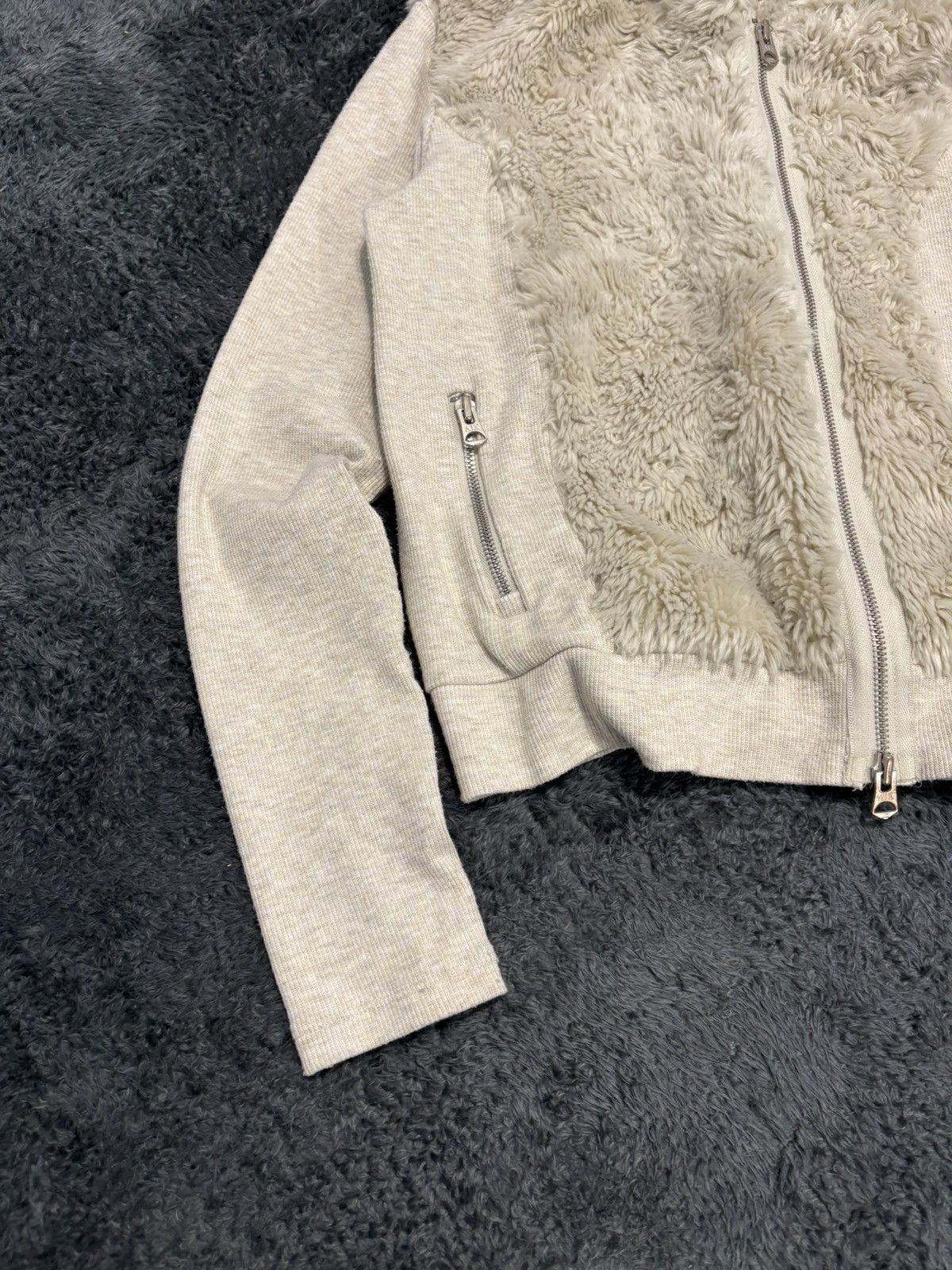 Armani Vintage Armani Exchange Fur Side Zip Hoodie Size S / US 4 / IT 40 - 3 Thumbnail