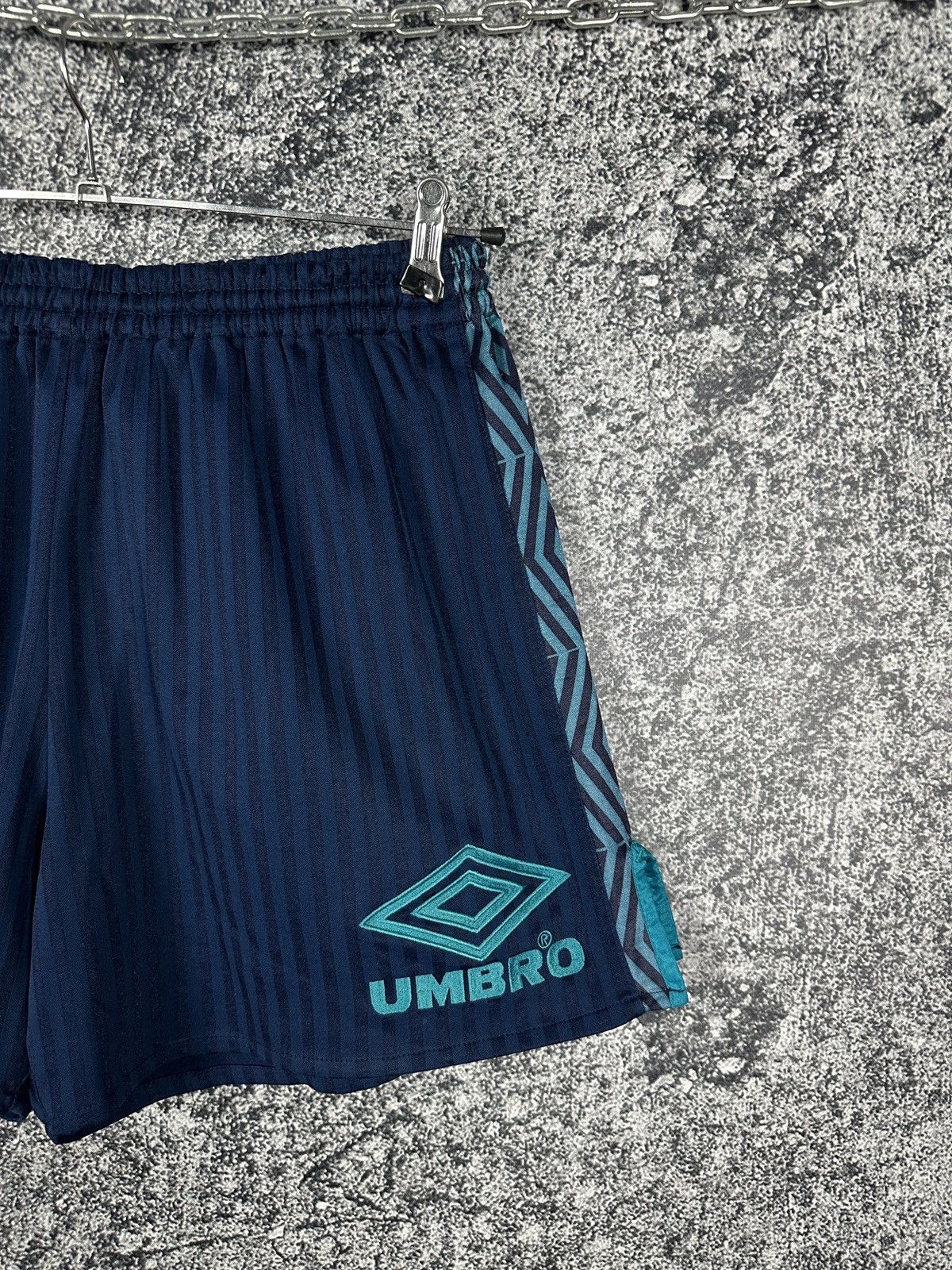 Umbro Men’s Vintage 90s Umbro Pro Training Soccer Shorts Size 40 Size US 40 / EU 56 - 2 Thumbnail
