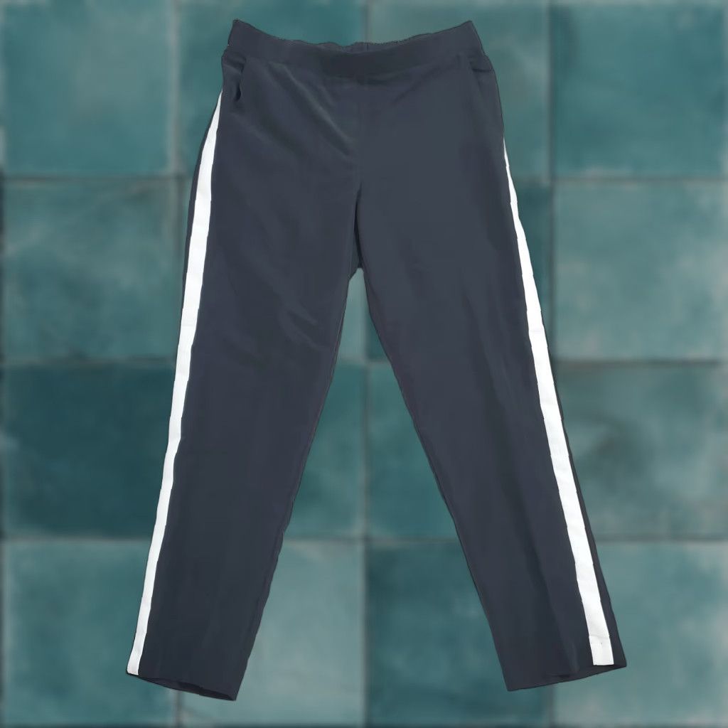 Drew Drew Sweatpants Women S Black White Stripe Modal Rayon Tapered USA Pants Inseam 25.5 in 28 in Waist 28" Hand Pockets Faux Fly Athleisure Jogger Casual Size 28" / US 6 / IT 42 - 1 Thumbnail