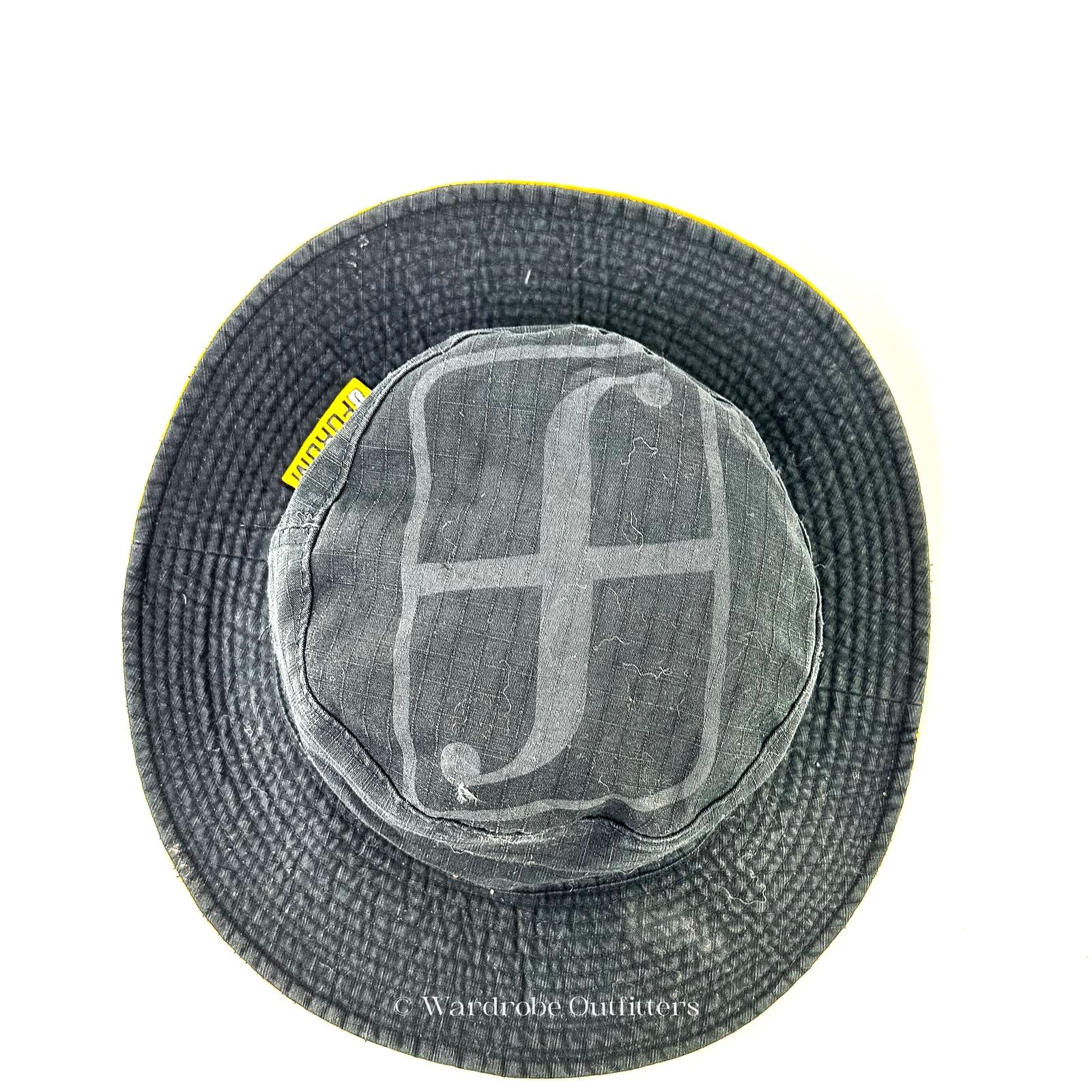 Vintage RARE Vintage 1996 FORUM Snowboard Reversible Bucket Hat Size ONE SIZE - 2 Thumbnail