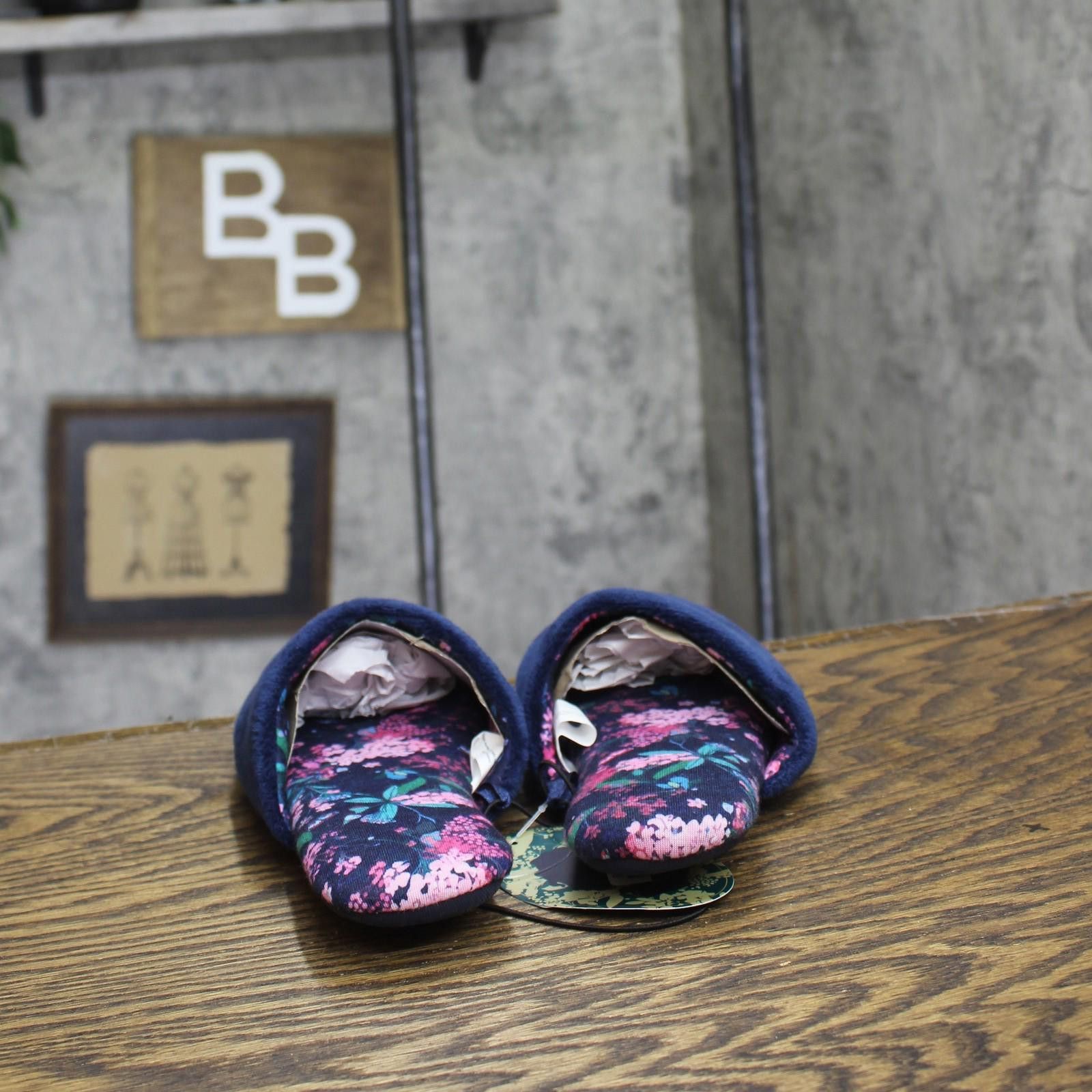 Other Nwt Bridgerton Enchanting Floral Bee Slippers Navy Blue 6m Size US 6 / IT 36 - 4 Thumbnail