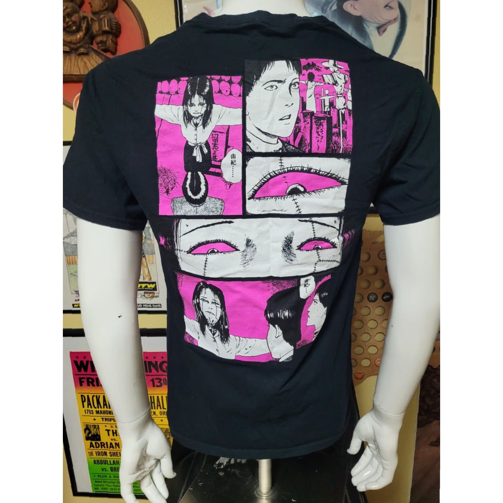 Vintage Junji Ito Collection Horror Anime T Shirt Medium Mens Black Cotton Crew Neck Short Sleeve Size US M / EU 48-50 / 2 - 3 Thumbnail