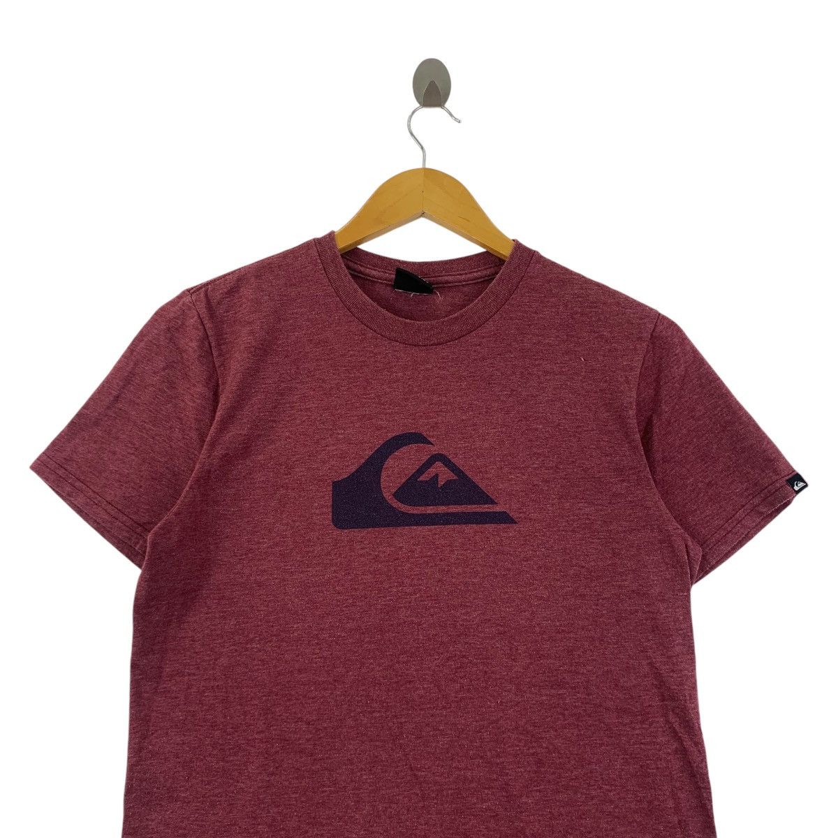 Quiksilver Vintage QUIKSILVER SURF Stock Center Logo Tee Shirt Size US S / EU 44-46 / 1 - 2 Thumbnail