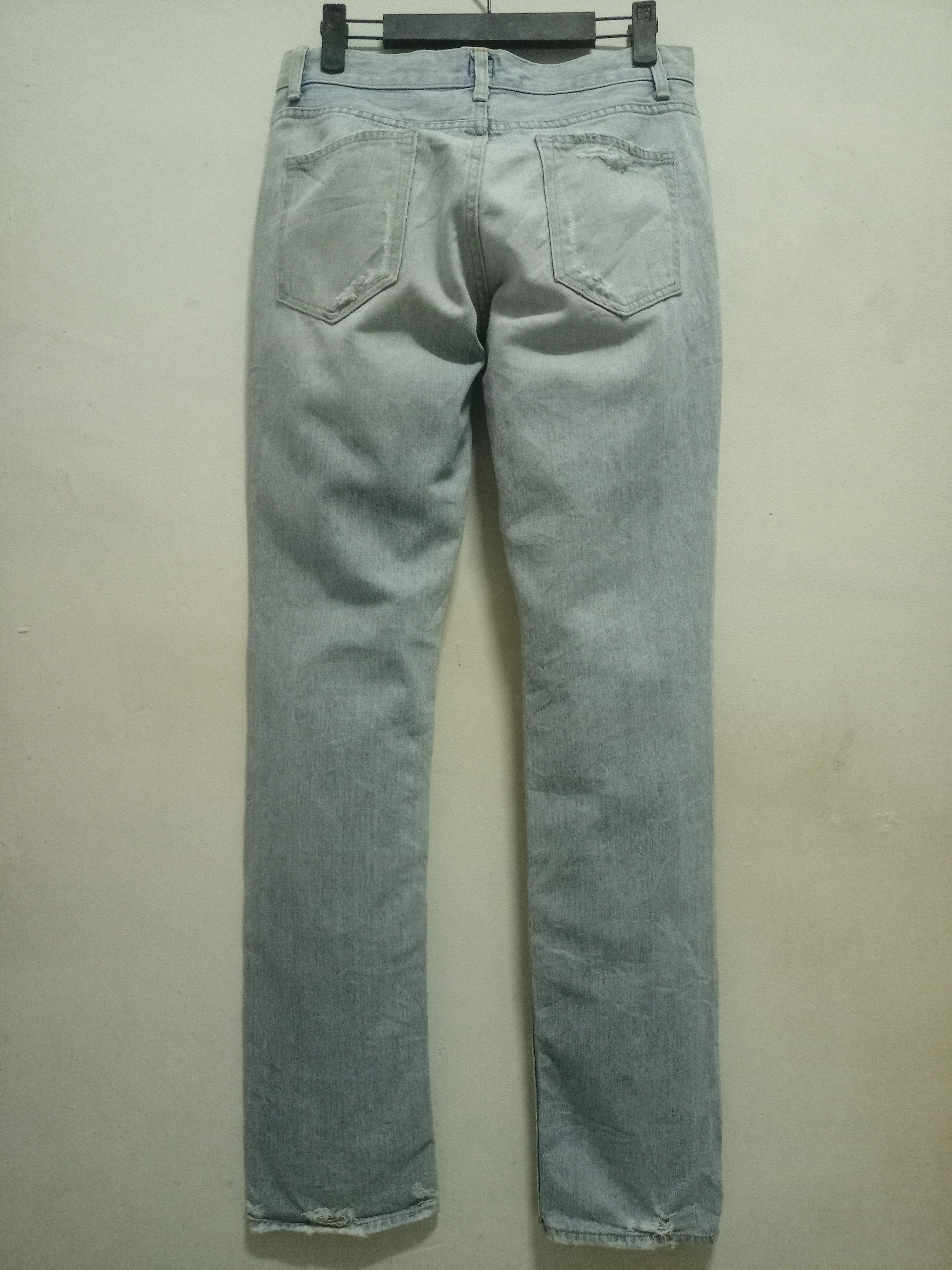 Japanese Brand Vintage BLUE WAY ET BOITE Blue Wash Distressed Jeans 29x31 Size US 29 - 2 Thumbnail