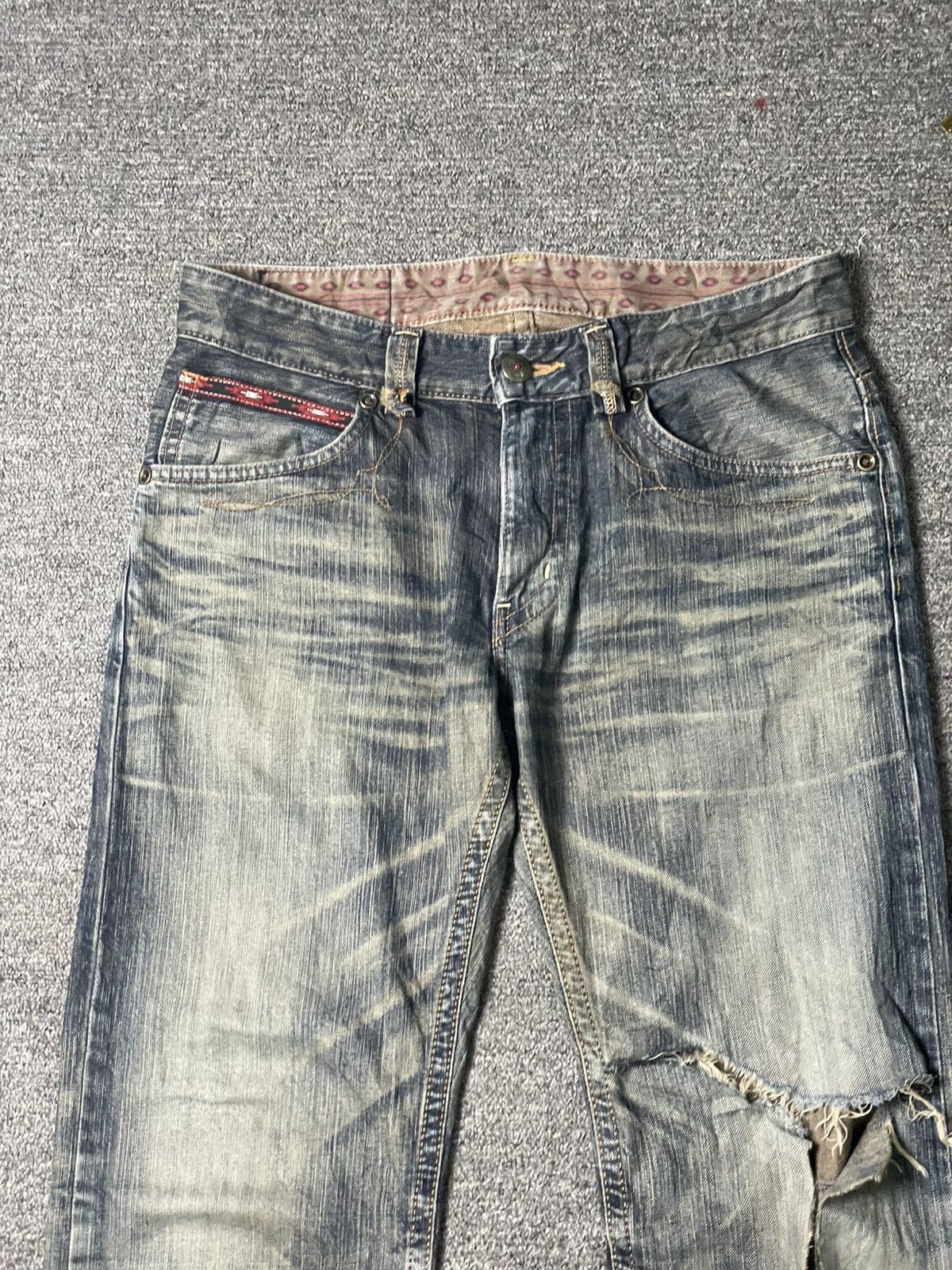Edwin × Vintage Vintage EDWIN Distressed Denim Ripped Jeans (103) Size US 32 / EU 48 - 3 Thumbnail