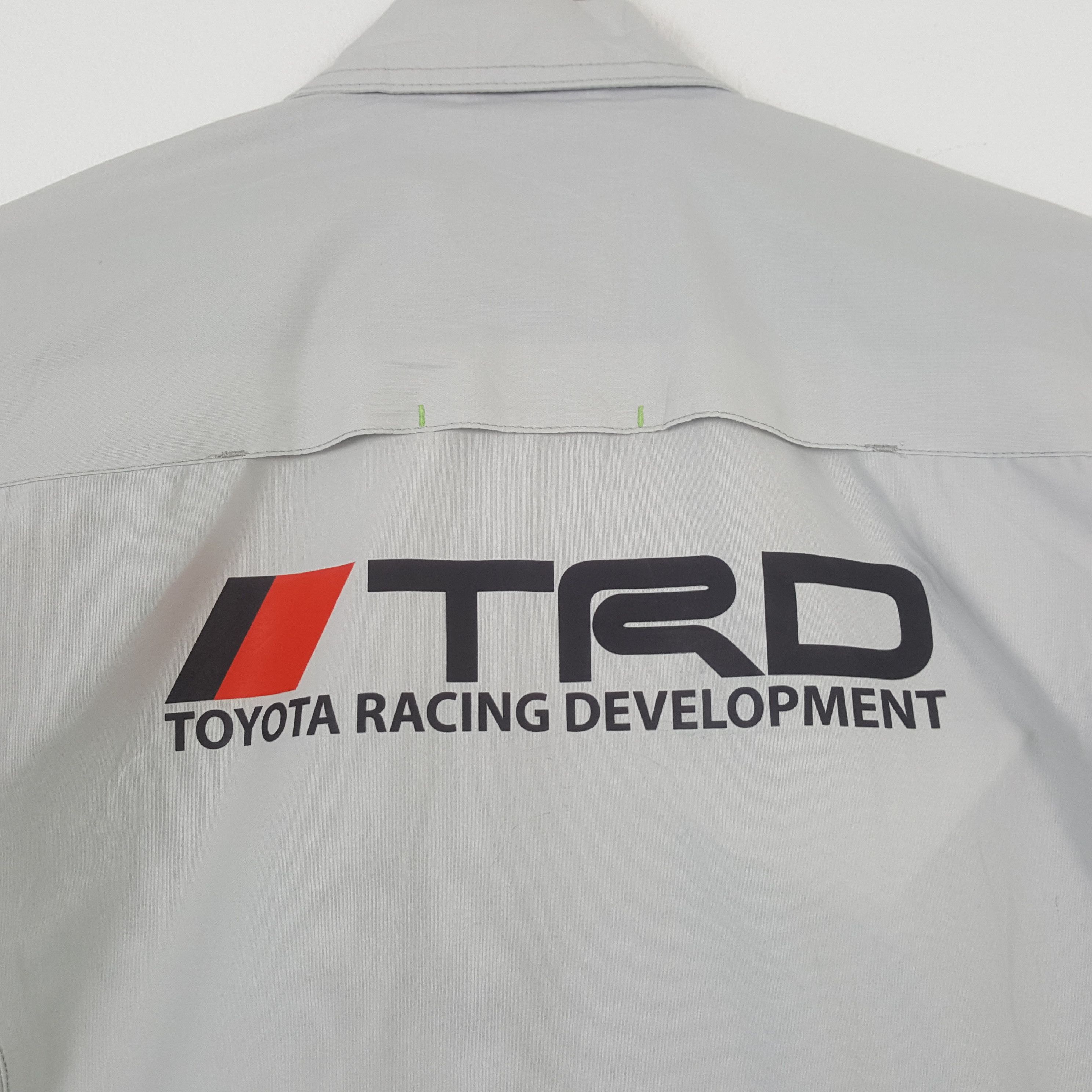 Japanese Brand × Vintage Vintage TRD TOYOTA RACING Team Japan Coverall Jacket C283N22 Size US M / EU 48-50 / 2 - 2 Thumbnail
