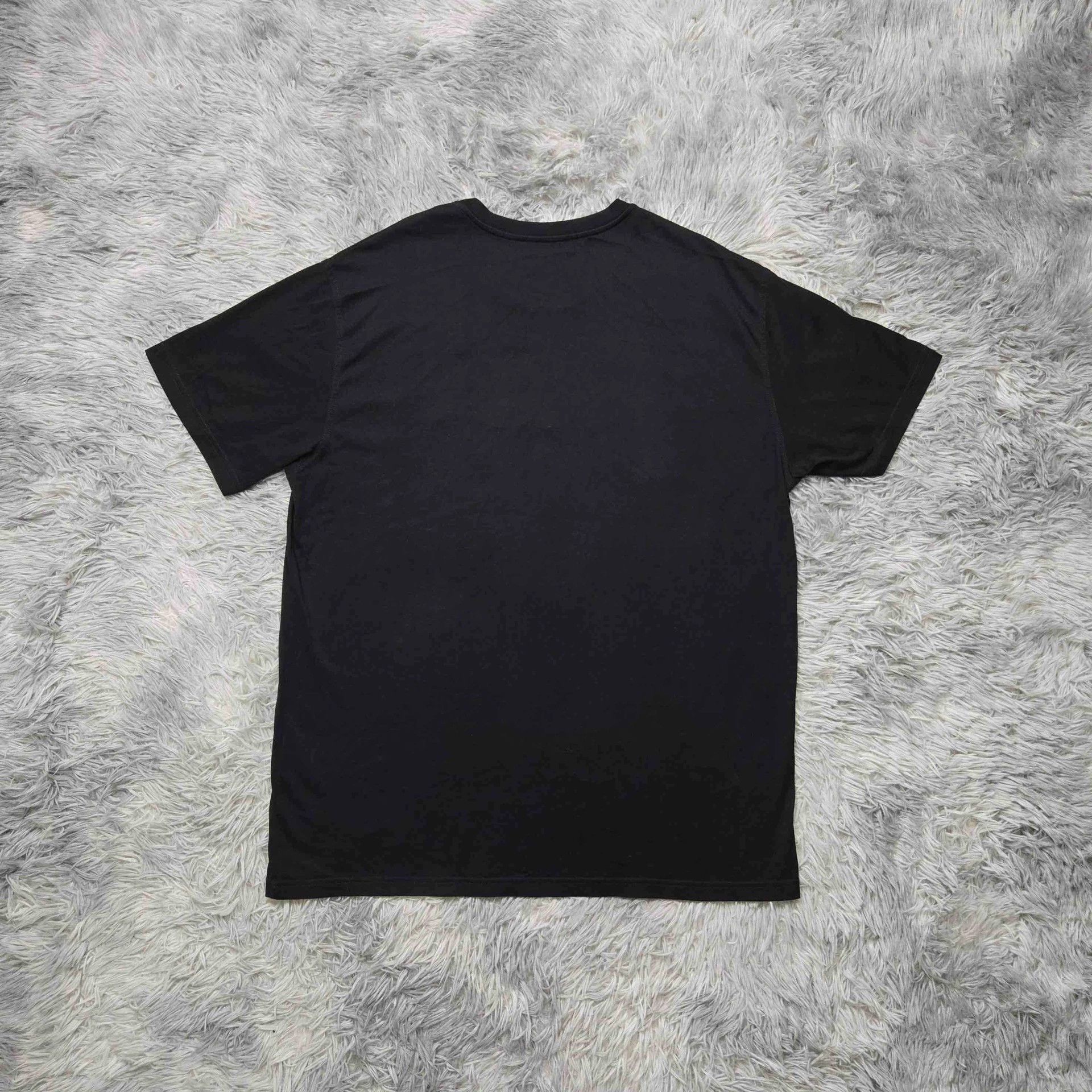 Givenchy givenchy red logo short sleeve t-shirt Size US L / EU 52-54 / 3 - 2 Thumbnail