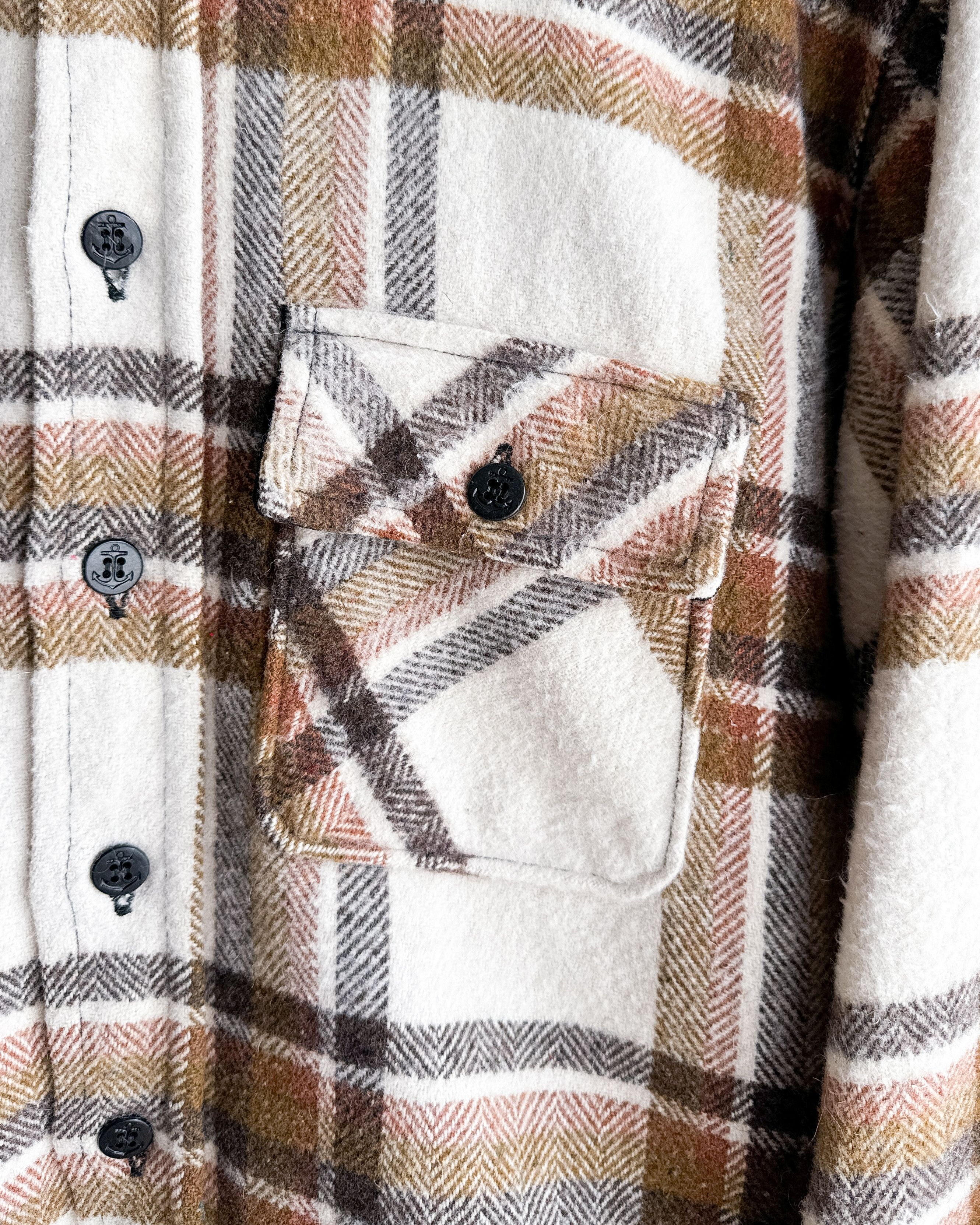 Vintage Vintage 1970s Montgomery Ward Wool Blend Cream Plaid Flannel Size US L / EU 52-54 / 3 - 5 Thumbnail