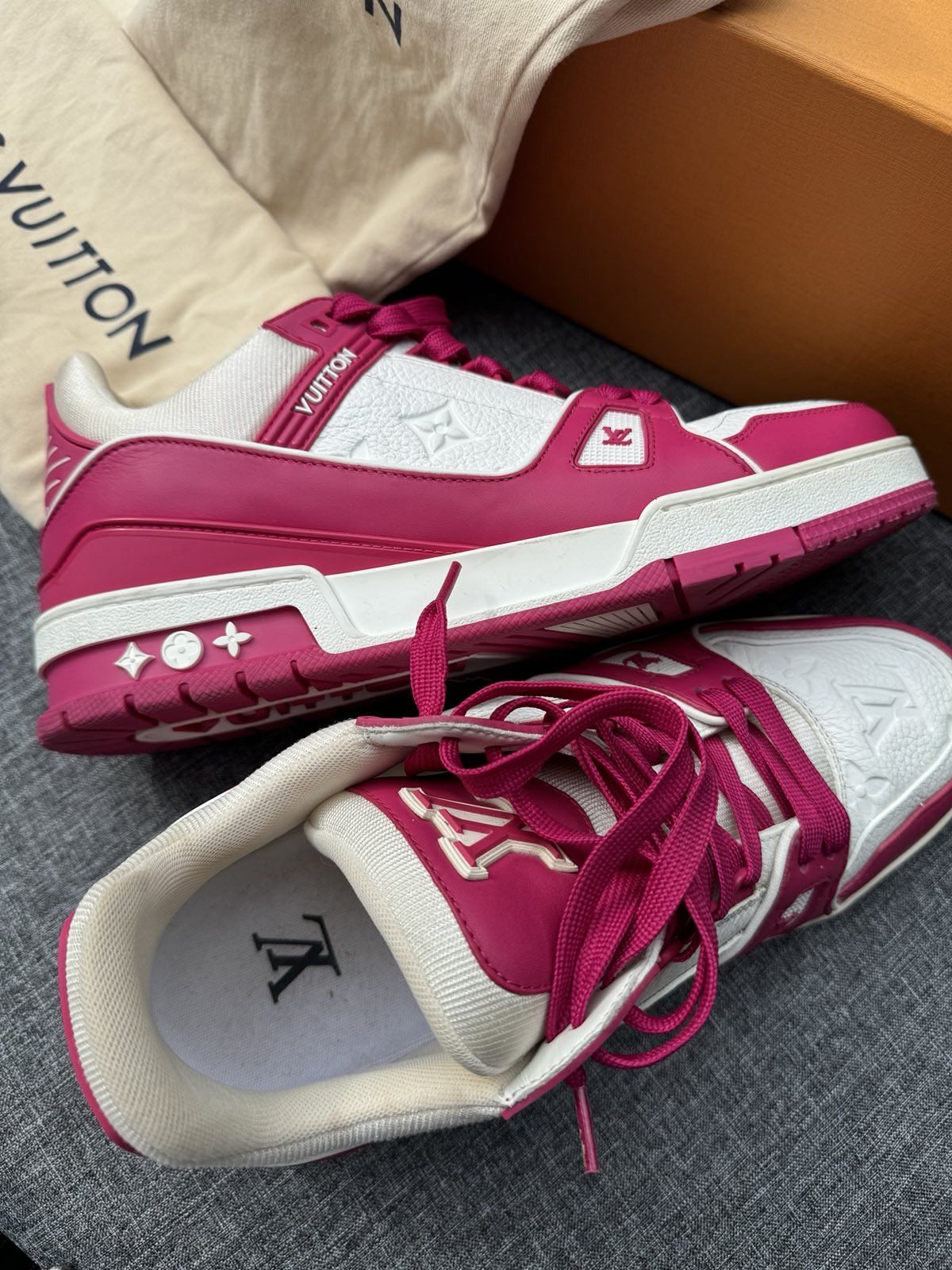 Louis Vuitton Louis Vuitton Trainer Low White Fuchsia Size US 7.5 / EU 40-41 - 3 Thumbnail