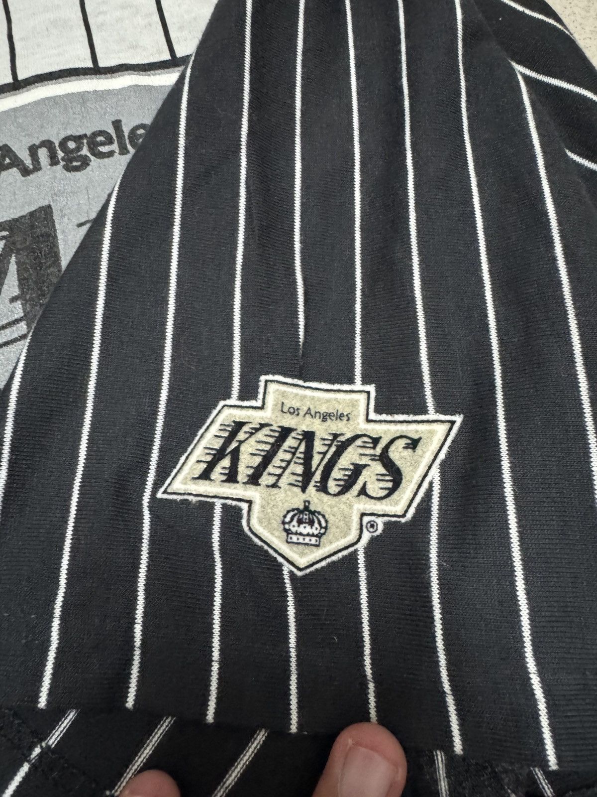 Majestic × NHL × Vintage 1980s LOS ANGELES KINGS PINSTRIPES BASEBALL JERSEY XL Size US XL / EU 56 / 4 - 7 Thumbnail