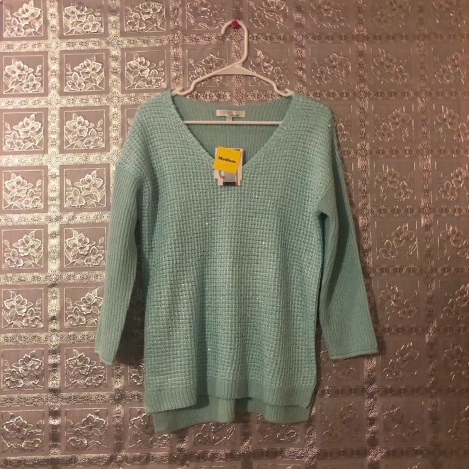 Ellen Tracy NWT Company Ellen Tracy Green Embellished Sweater Size M / US 6-8 / IT 42-44 - 1 Thumbnail