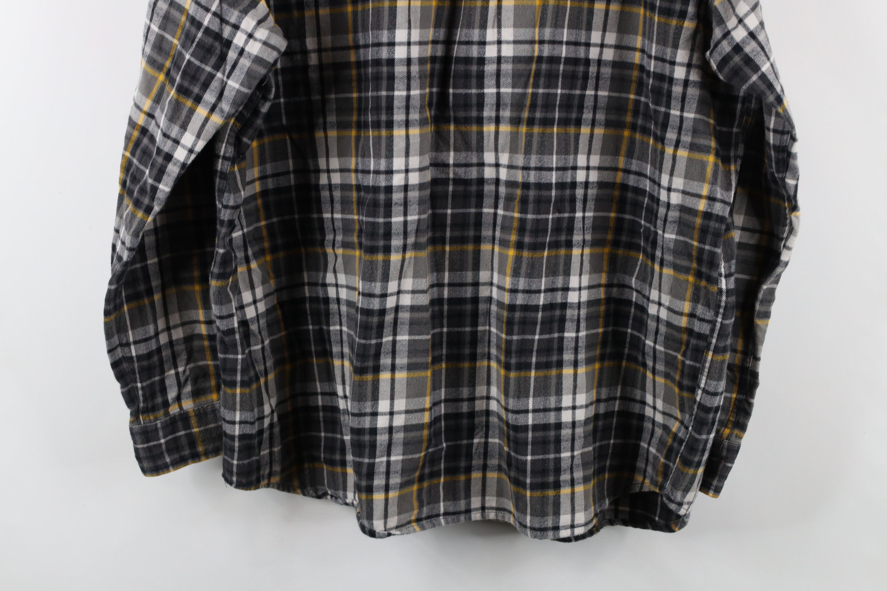 Carhartt × Vintage Vintage Carhartt Fit Flannel Collared Button Down Shirt Size US XXL / EU 58 / 5 - 12 Thumbnail