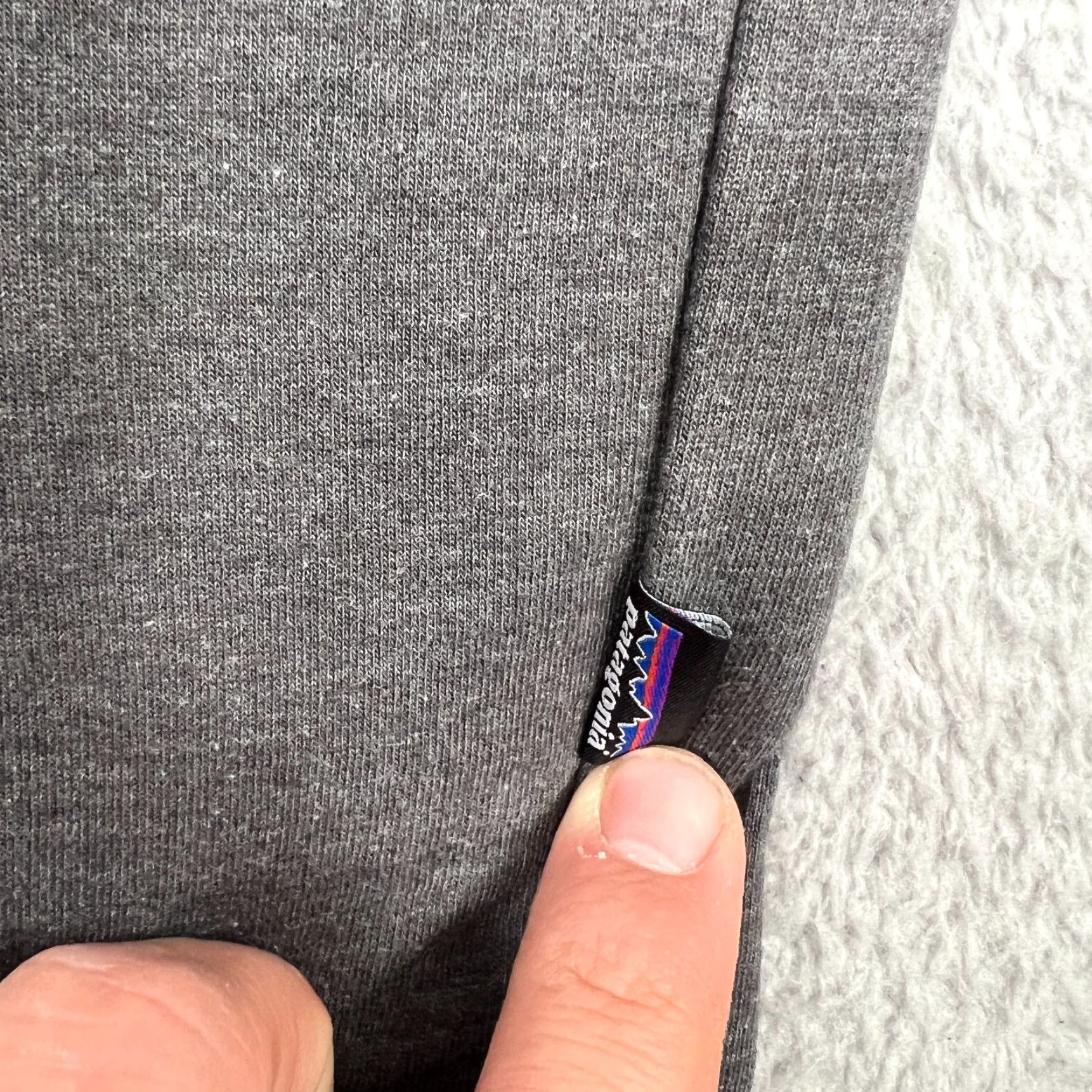 Patagonia Patagonia Sweatshirt Men M P-6 Lightweight Crew LS Forge Grey Organic Cotton Size US M / EU 48-50 / 2 - 4 Thumbnail