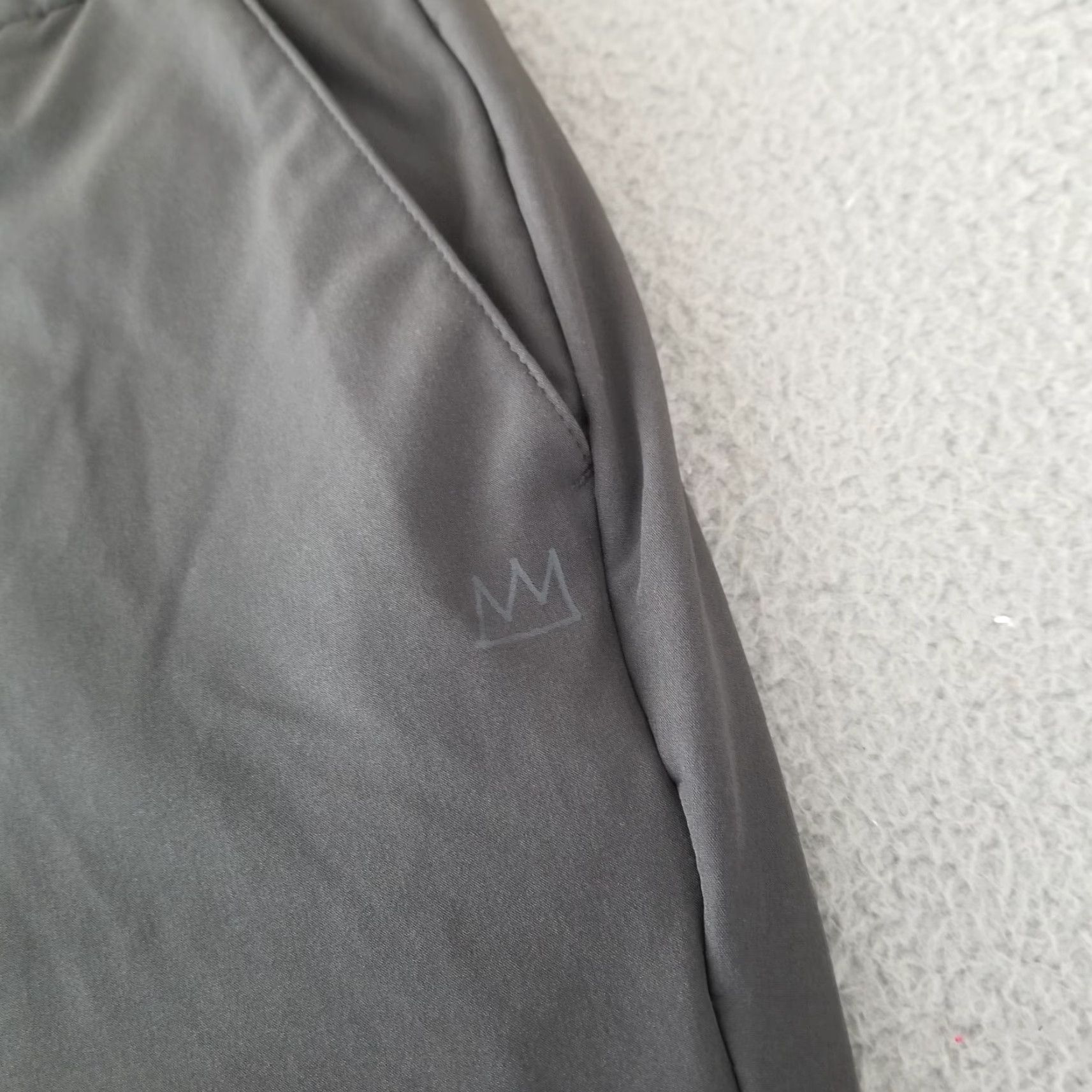 Vintage VINTAGE Jean Michel Basquiat Pants Mens 33x28 Gray Tech Performance Chino Golf Stretch Size US 33 - 3 Thumbnail