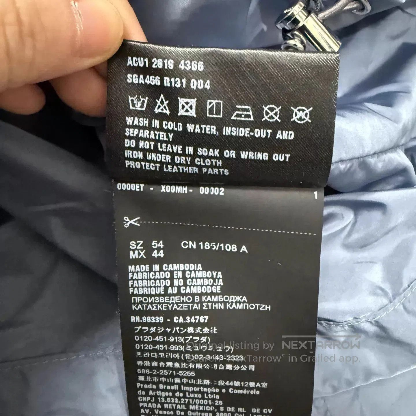 Prada Blue Hooded Lightweight Jacket Size L. Size US L / EU 52-54 / 3 - 5 Thumbnail