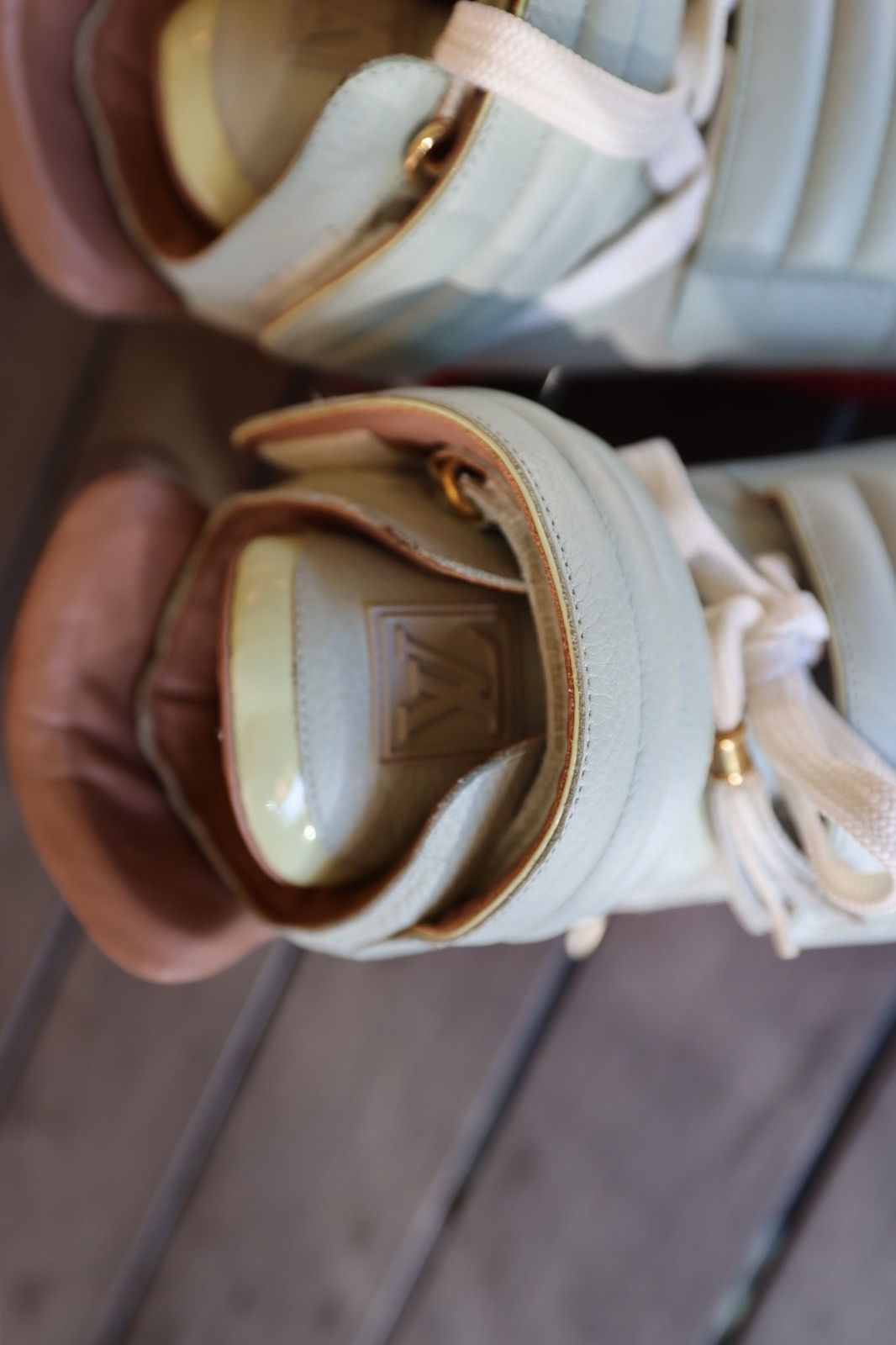 Kanye West × Louis Vuitton Louis Vuitton x Jasper Kanye West size 12 Yeezy Size US 12 / EU 45 - 6 Thumbnail